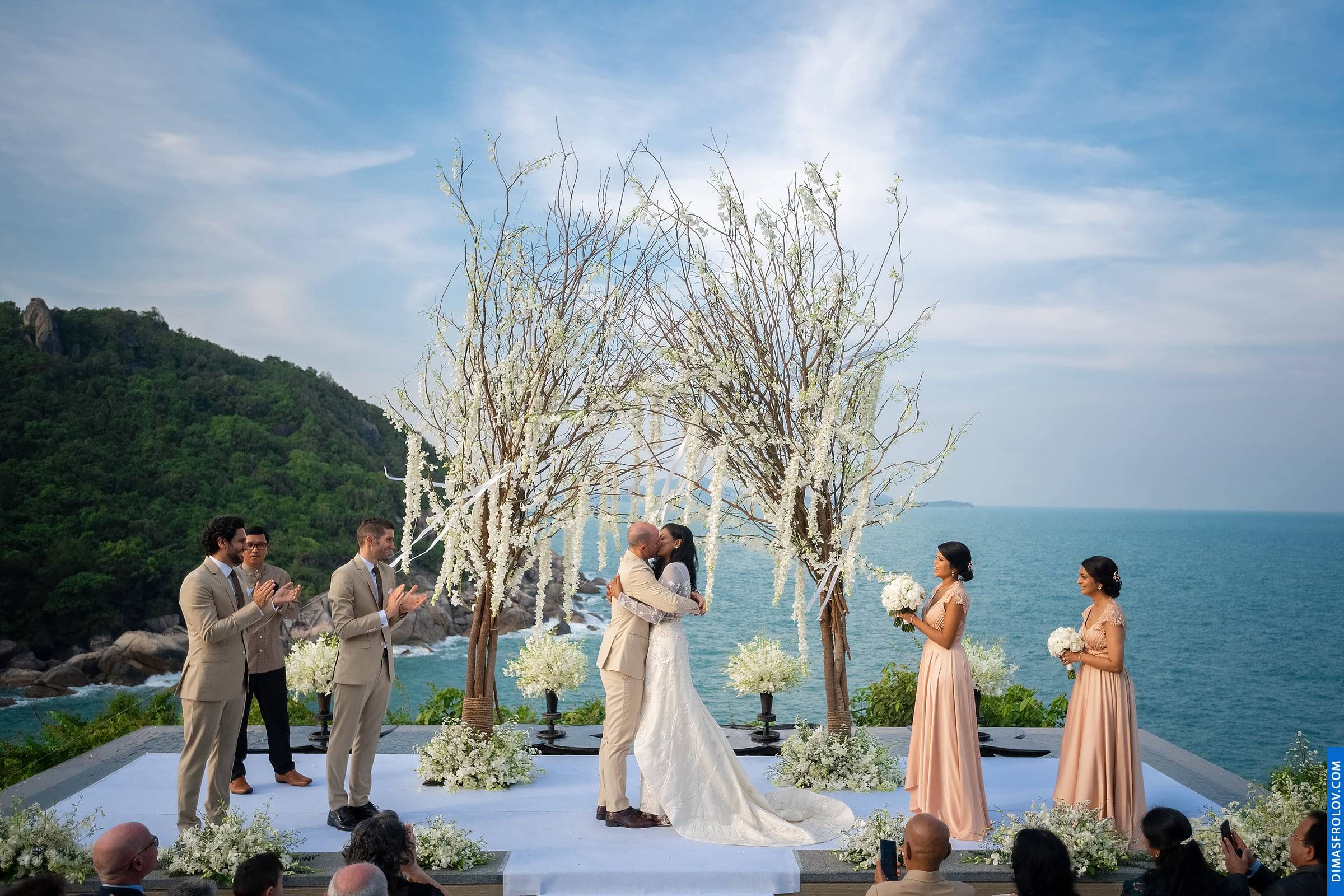 การถ่ายภาพแต่งงาน ณ โรงแรมบันยันทรี สมุย - Nick & Vilvin. บาทต่อภาพ 61769 (2023-05-03 21:58:00)