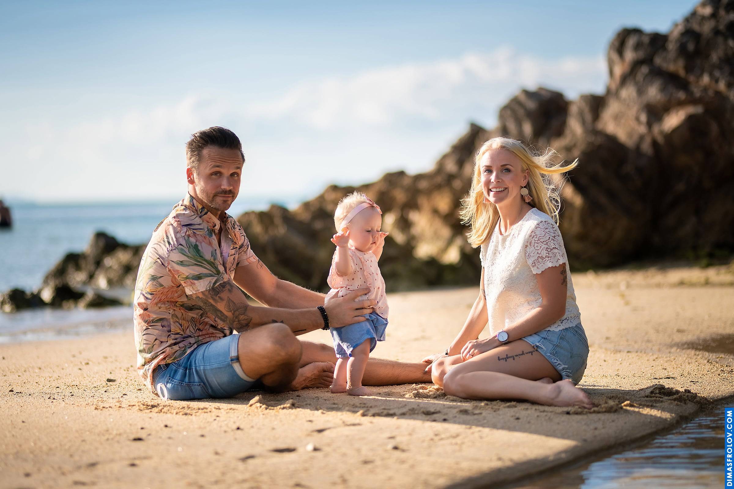 family Vacay Monkeys. บาทต่อภาพ 63226 (2023-05-03 21:58:26)