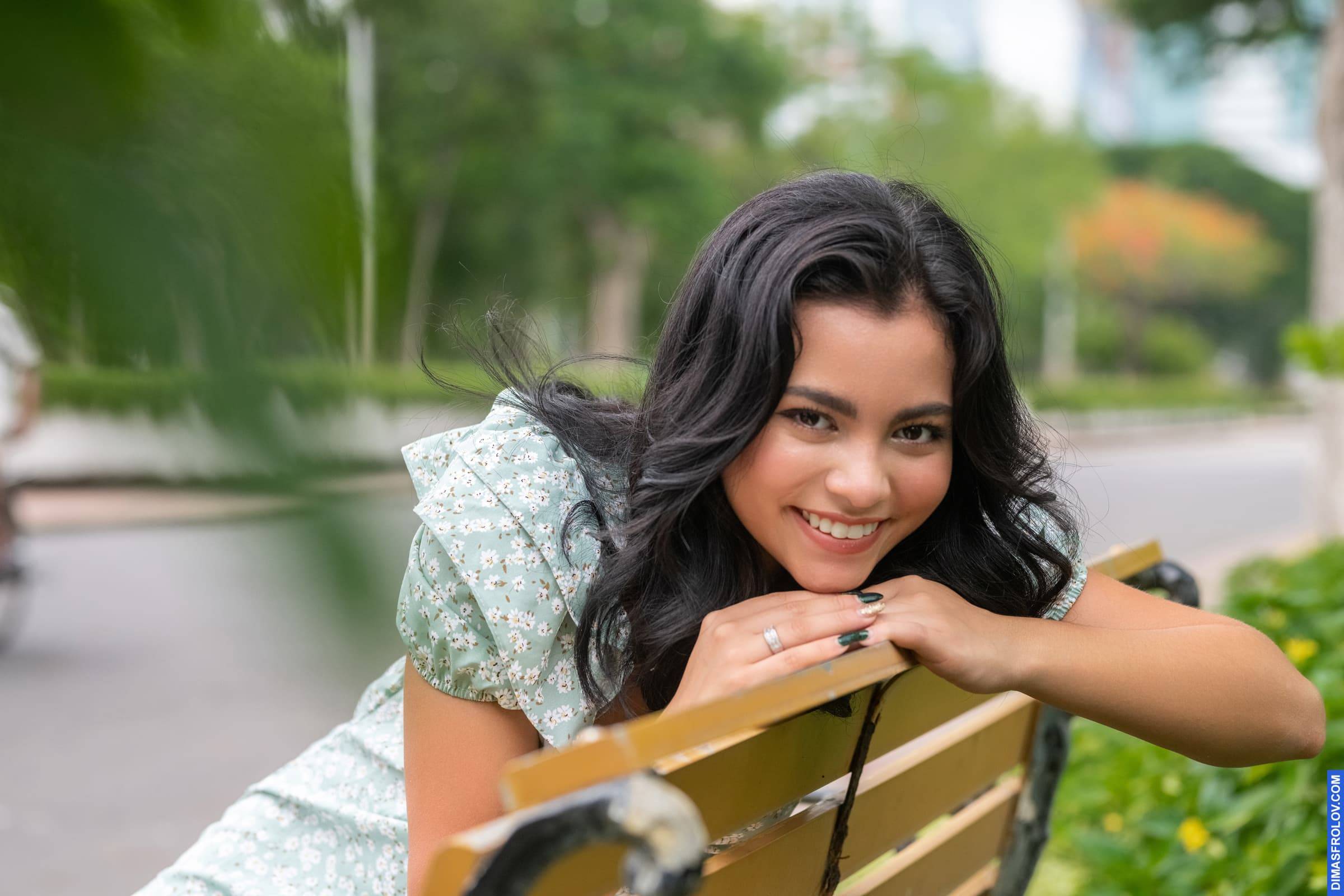 portraits Ludwika. บาทต่อภาพ 108694 (2023-05-03 22:12:59)