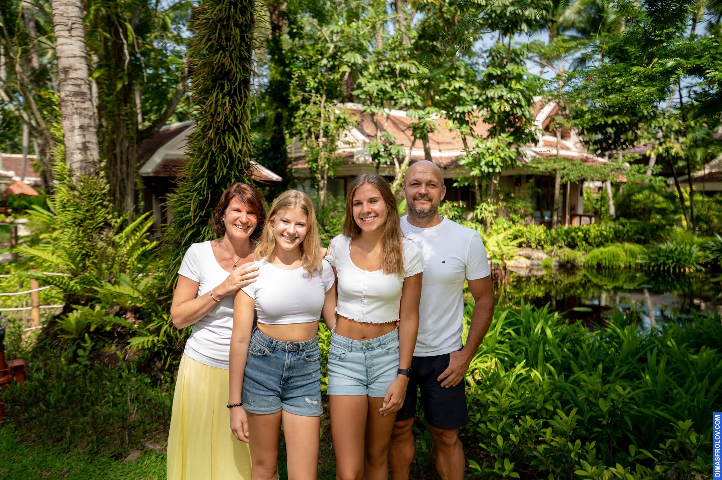 family Kurzhals. บาทต่อภาพ 116775 (2023-05-03 22:16:01)