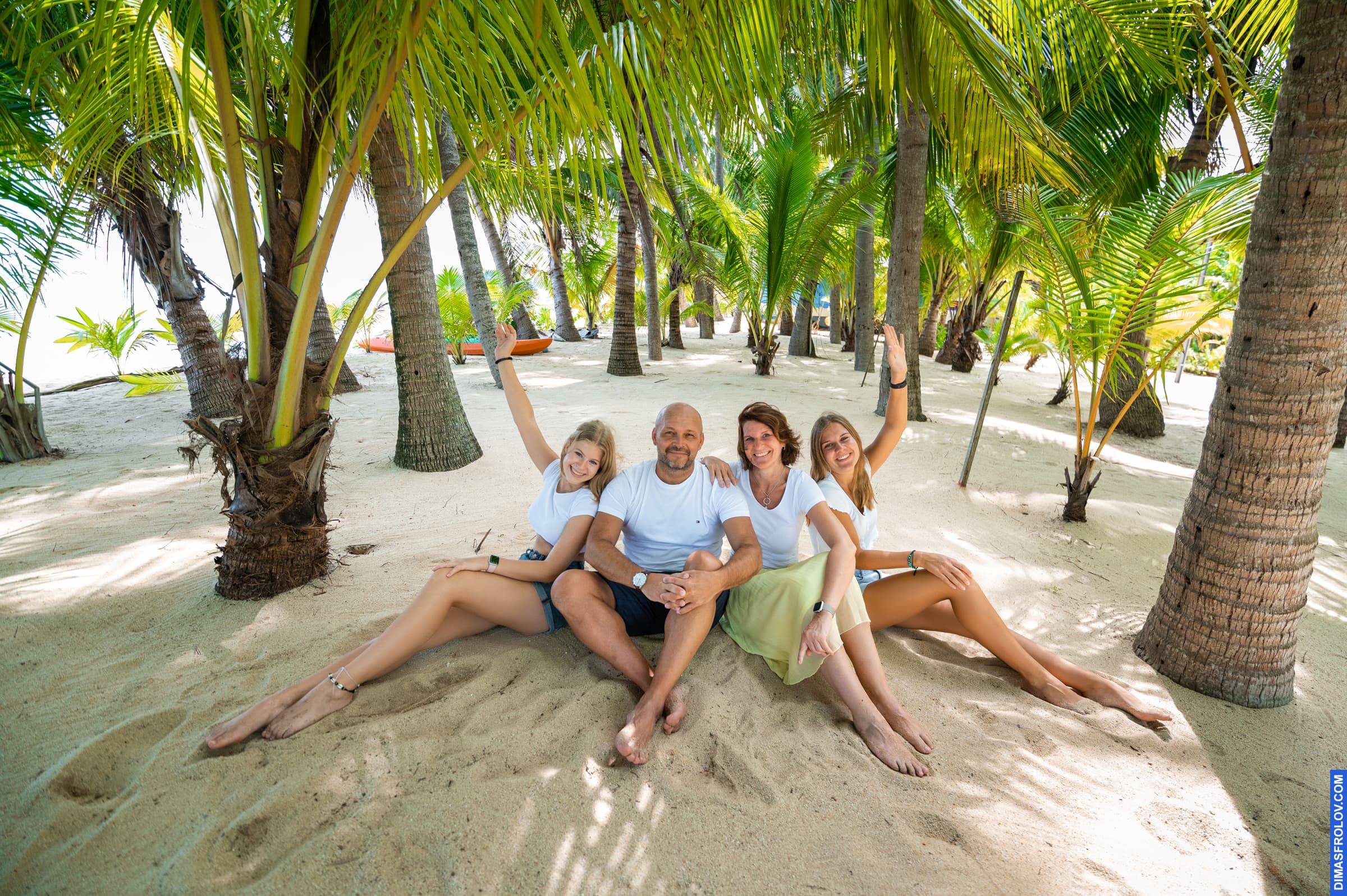 family Kurzhals. บาทต่อภาพ 116809 (2023-05-03 22:16:03)