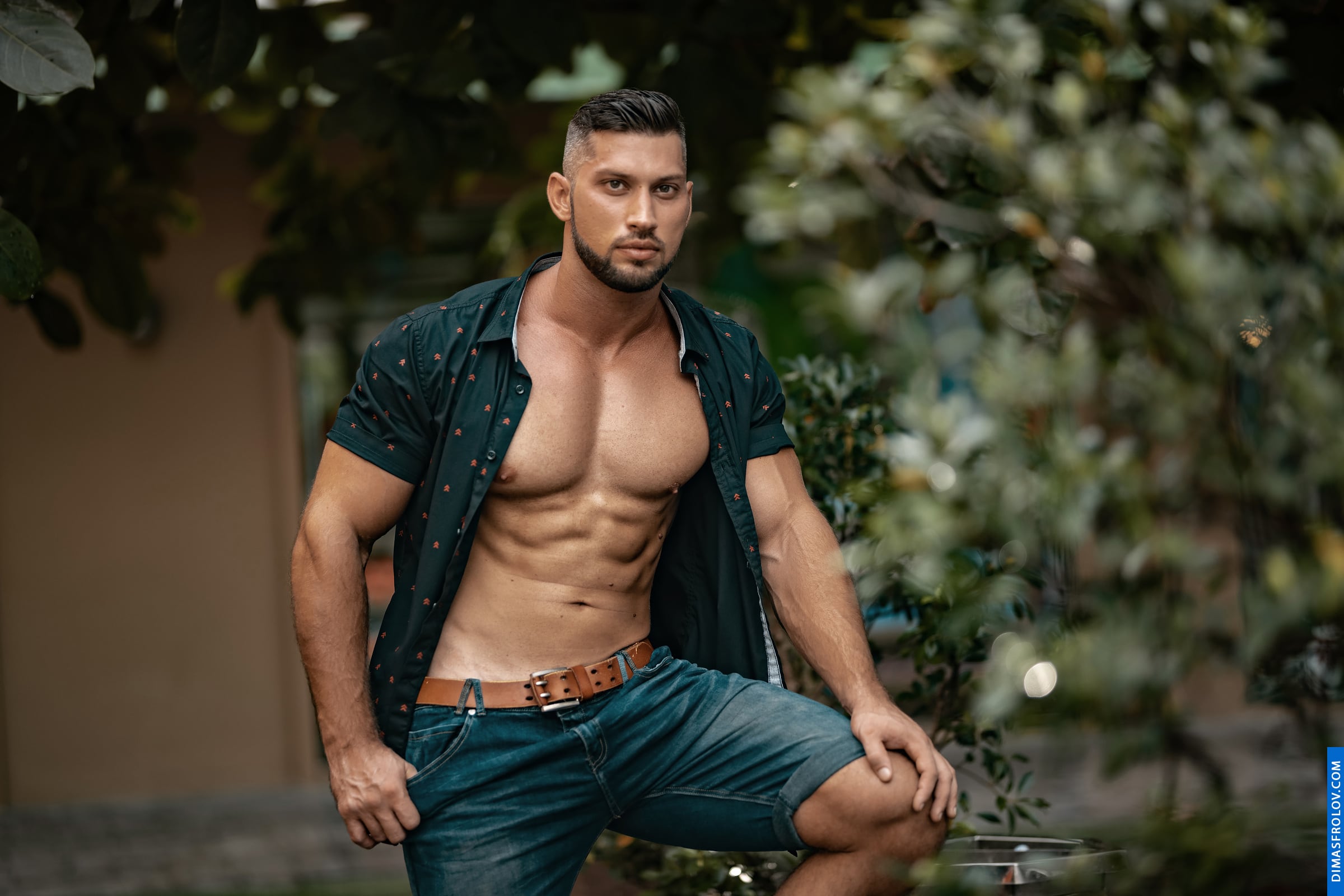 Men portraits Grigory. photo 58993 (2023-05-03 21:57:23)