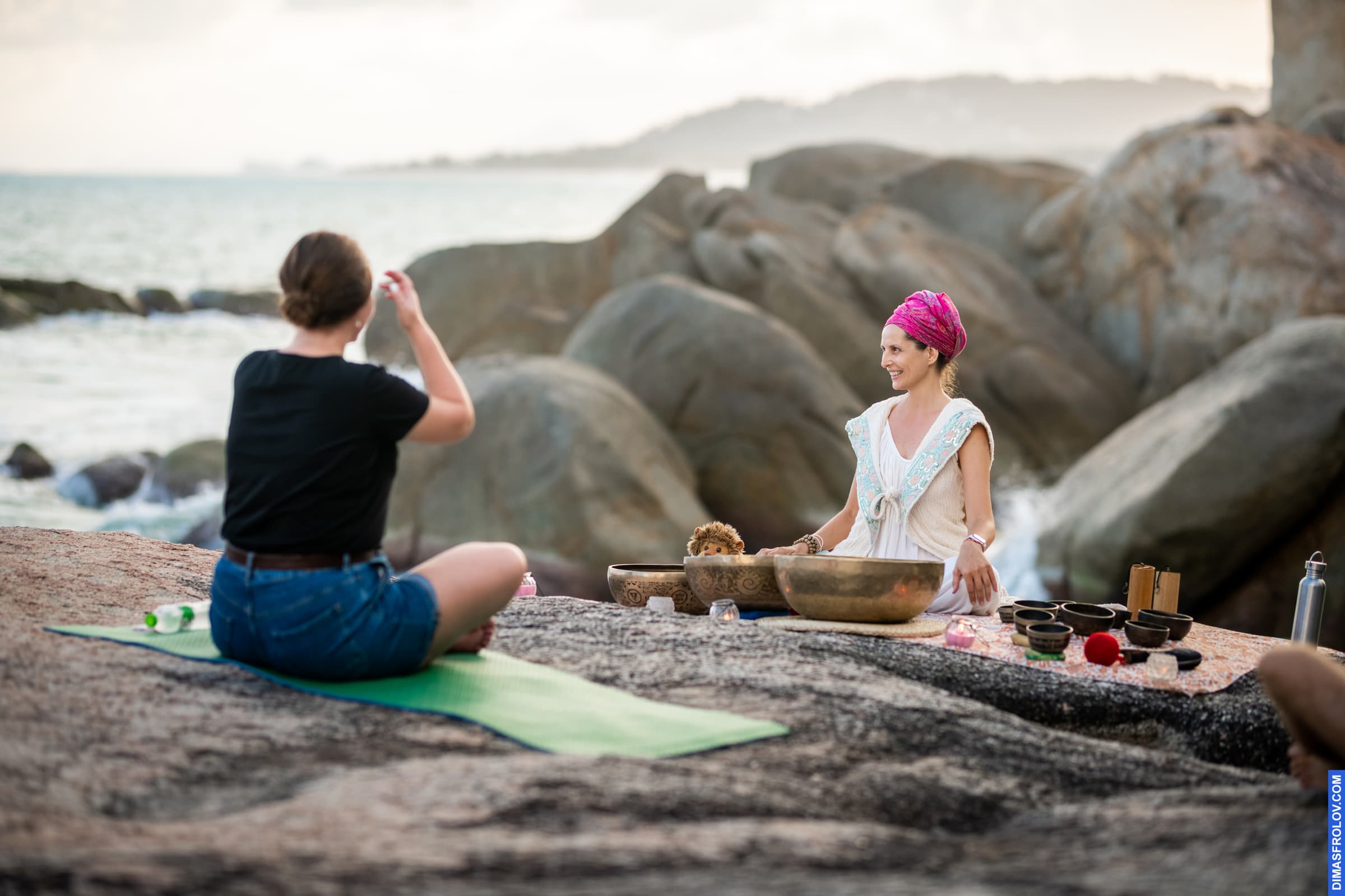 events Yoga meditation with Tibetan singing bowls. photo 102317 (2023-05-03 22:11:12)