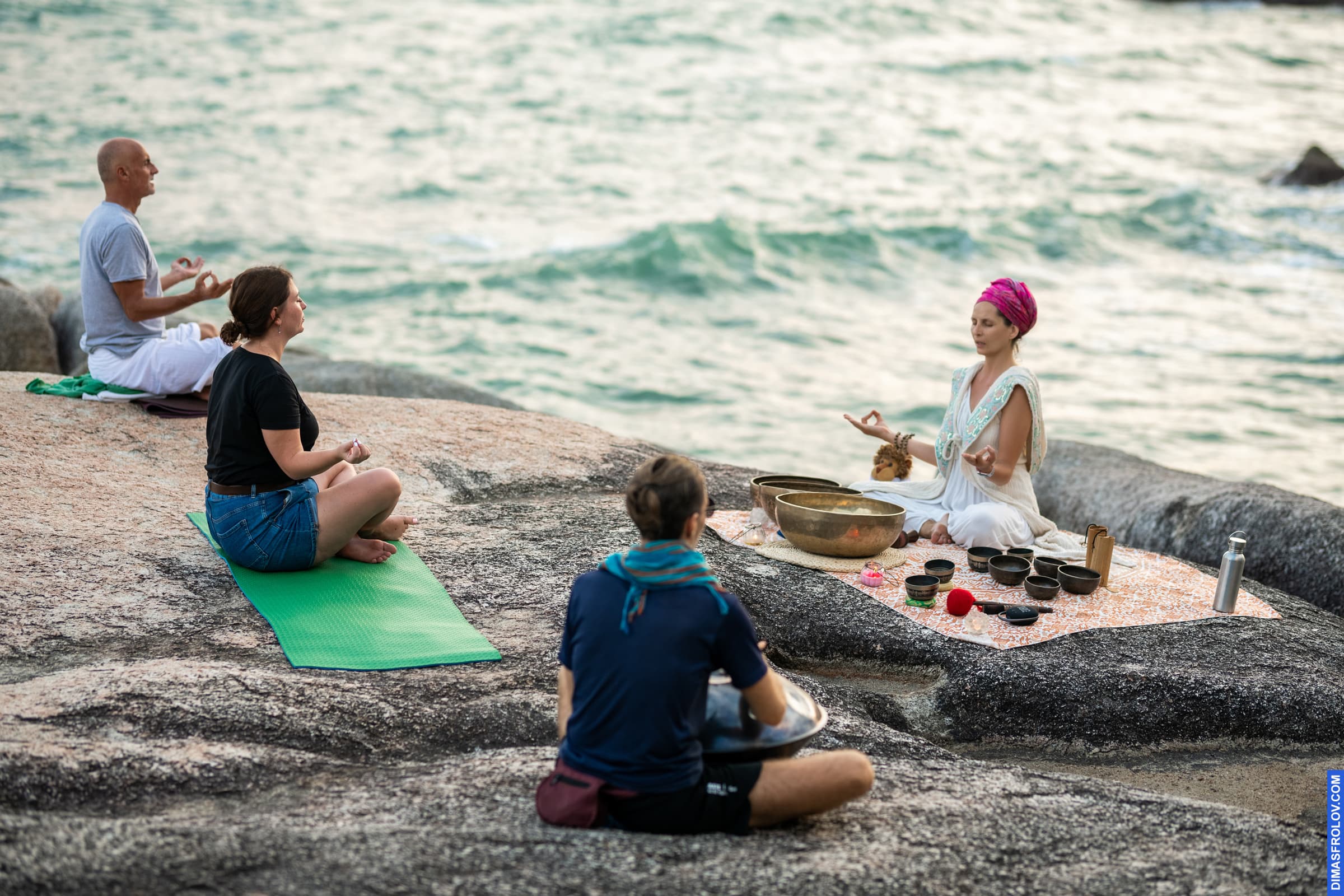 events Yoga meditation with Tibetan singing bowls. photo 102329 (2023-05-03 22:11:12)