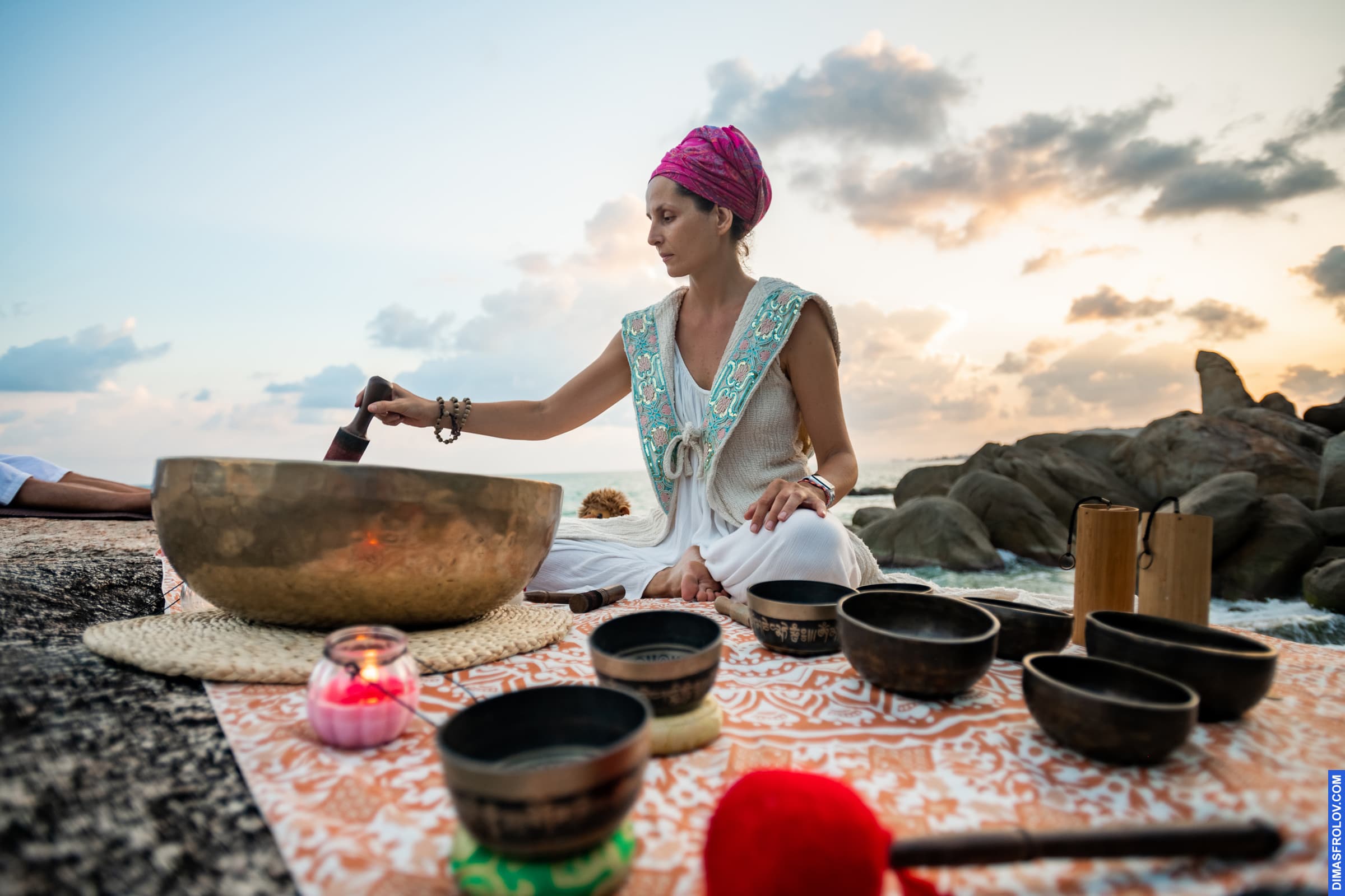 events Yoga meditation with Tibetan singing bowls. photo 102336 (2023-05-03 22:11:12)