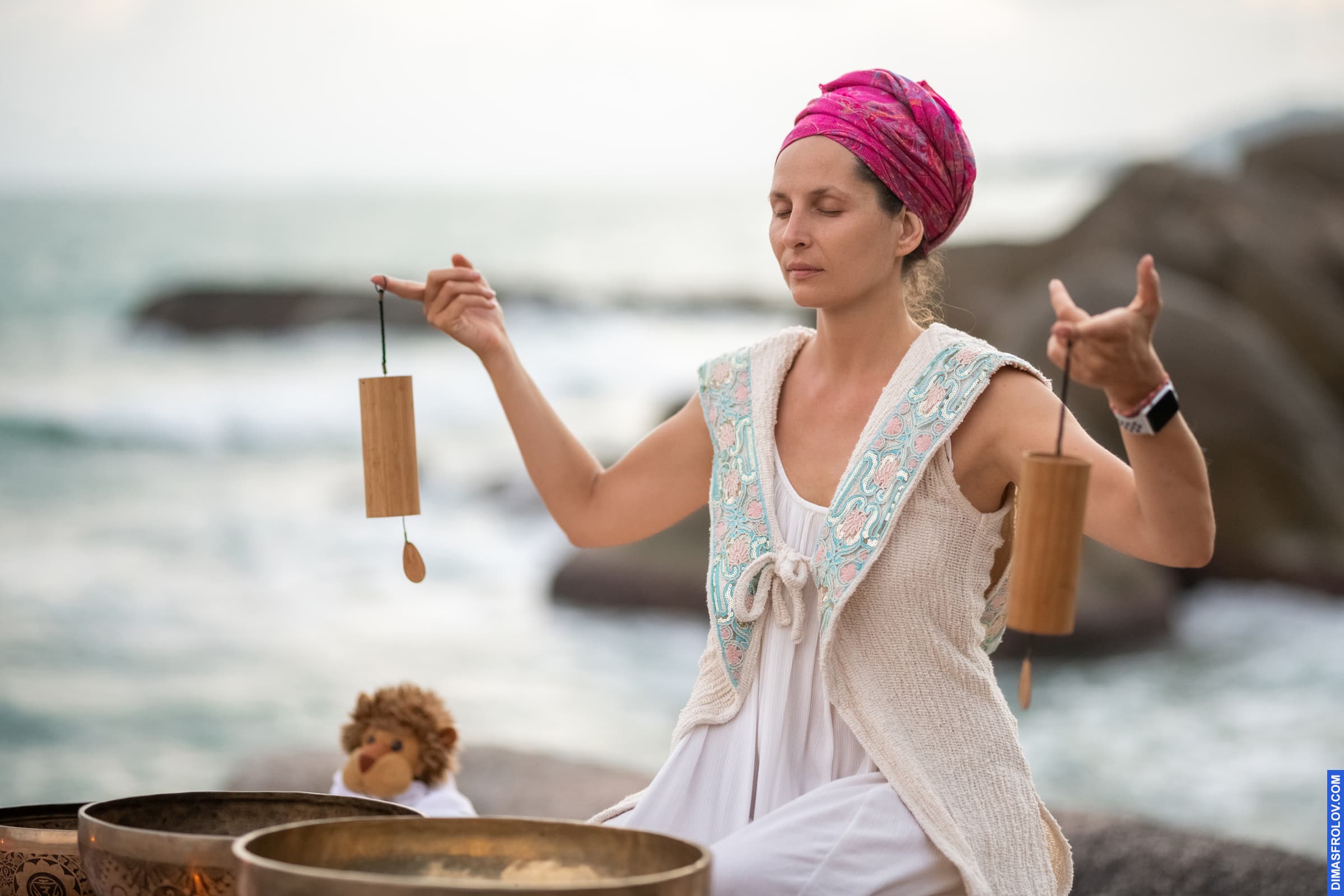 events Yoga meditation with Tibetan singing bowls. photo 102363 (2023-05-03 22:11:13)