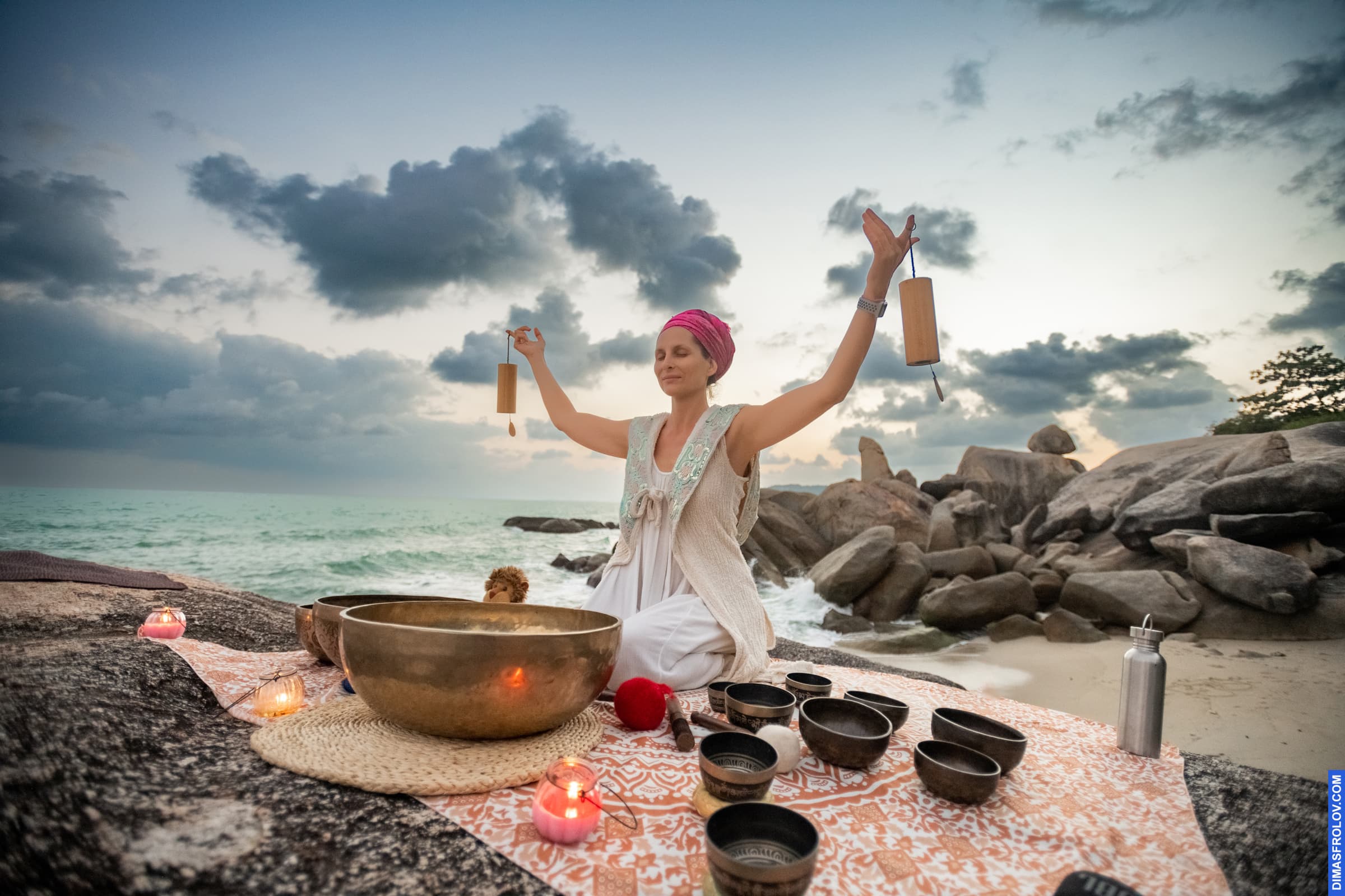 events Yoga meditation with Tibetan singing bowls. photo 102366 (2023-05-03 22:11:13)