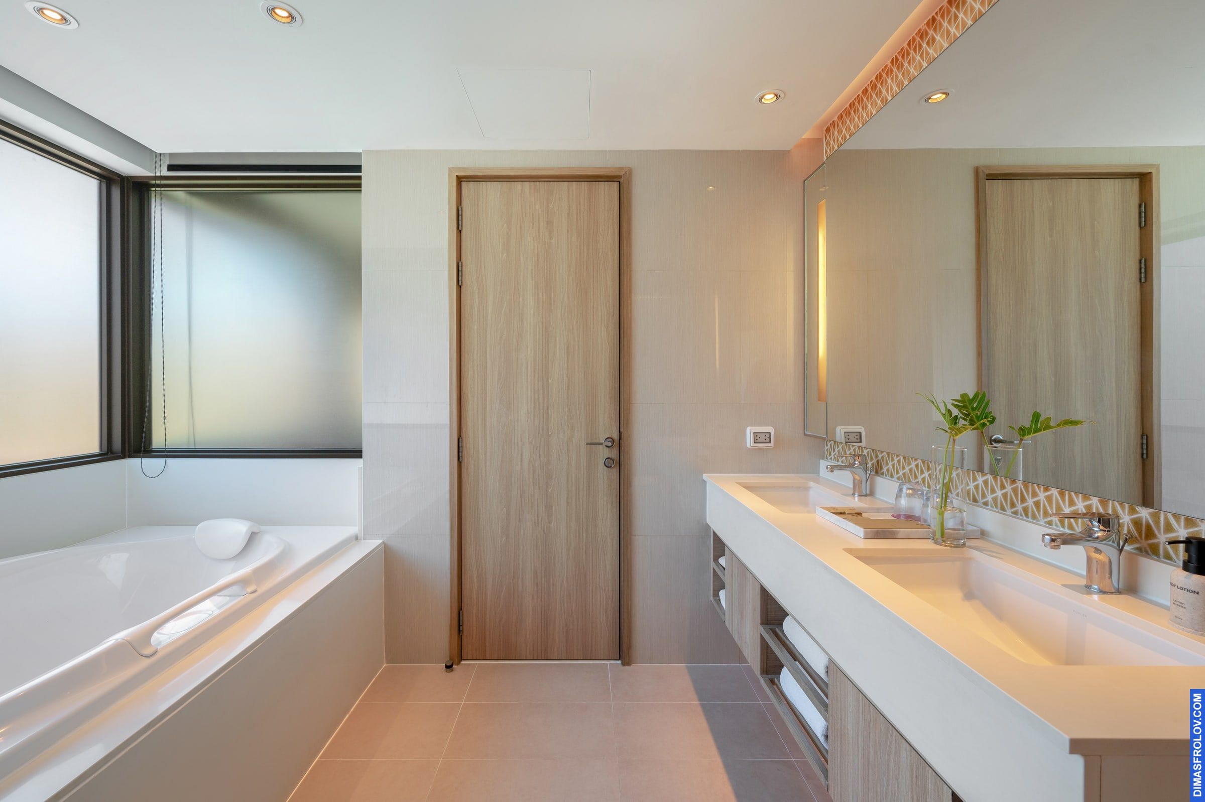 Real estate and property shoots Amari Hotel. photo 128457 (2024-03-14 12:08:20)