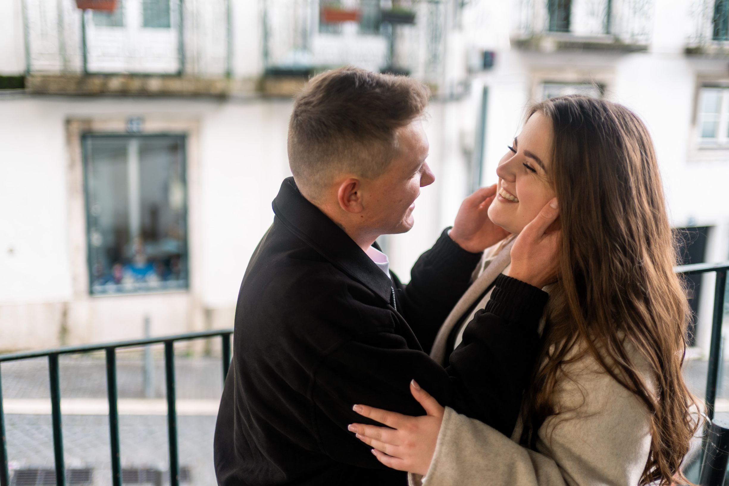 Surprise Proposal Photoshoot in Lisbon and Praia do Guincho. Photo 131200 (2026-05-01 15:34:47)