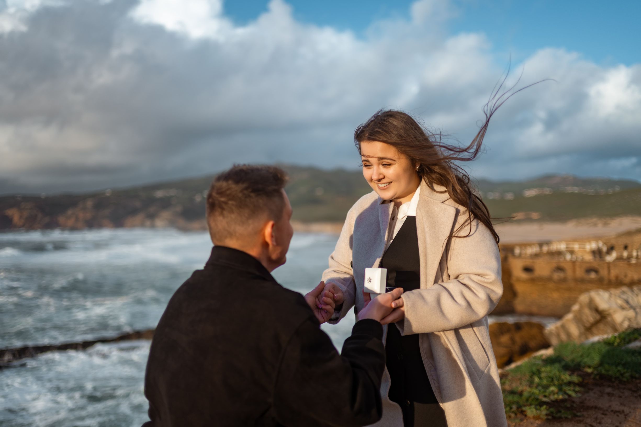 Surprise Proposal Photoshoot in Lisbon and Praia do Guincho. Photo 131240 (2026-05-01 15:37:20)