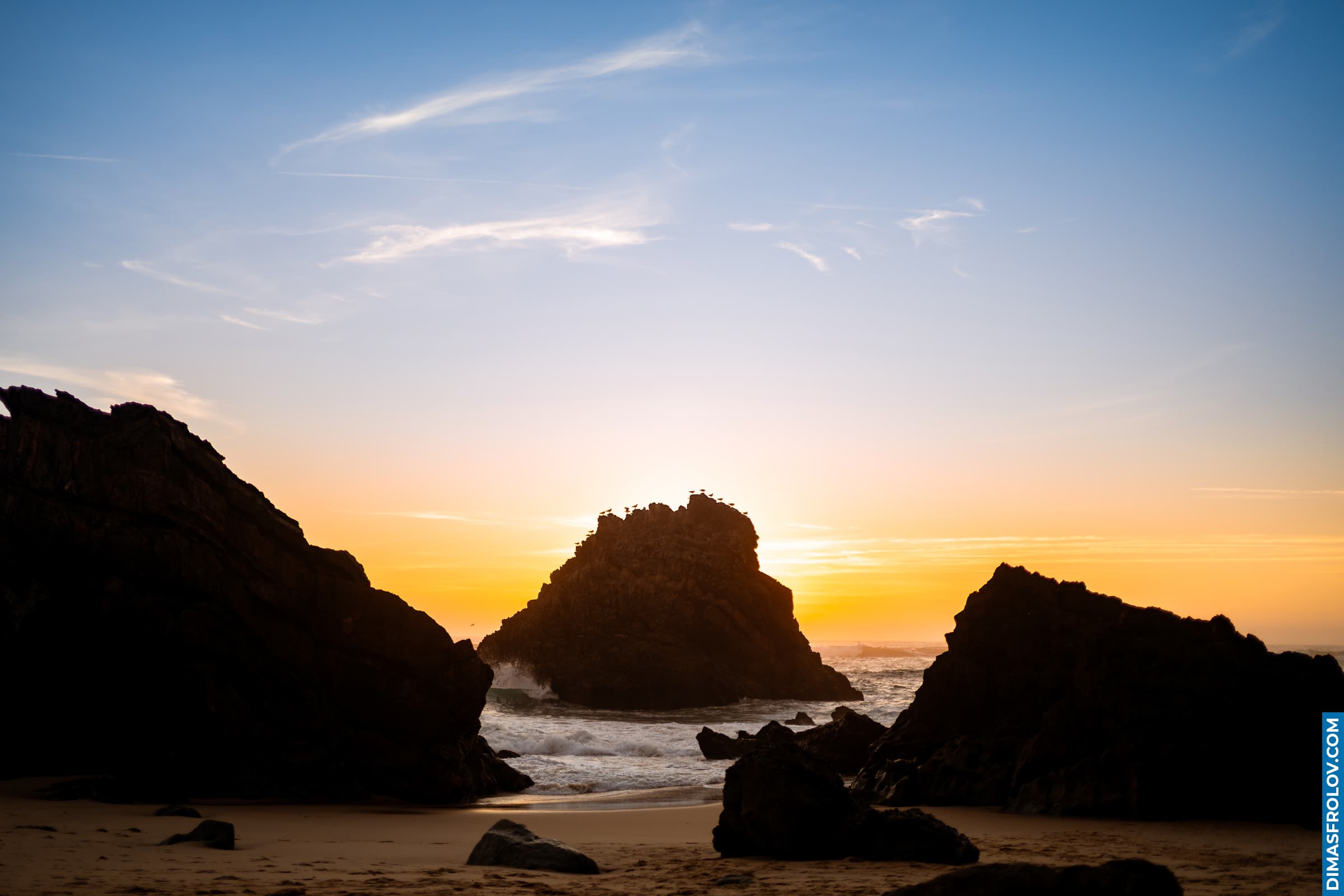 Couple beach photo shoot on the Atlantic coast.<br> Vlada and Joe. Photo 131342 (2026-07-14 10:00:23)