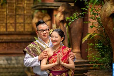 การถ่ายภาพพรีเวดดิ้งในชุดไทยโบราณ
