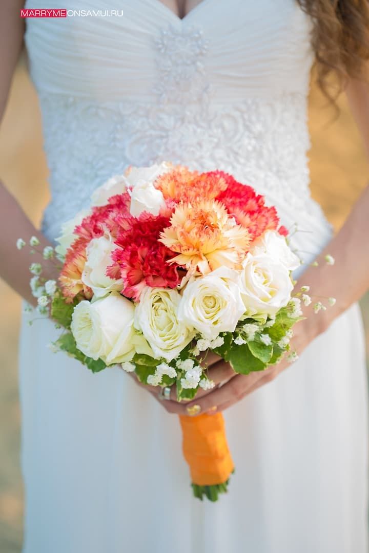 Bridal Bouquet for Tropical Wedding. photographer Dimas Frolov. photo1213