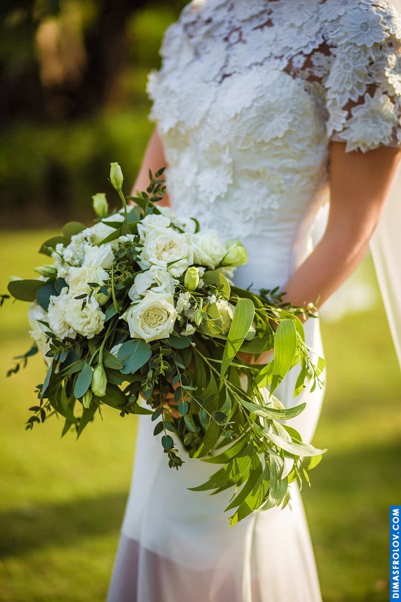 Bridal Bouquet for Tropical Wedding. photographer Dimas Frolov. photo1194