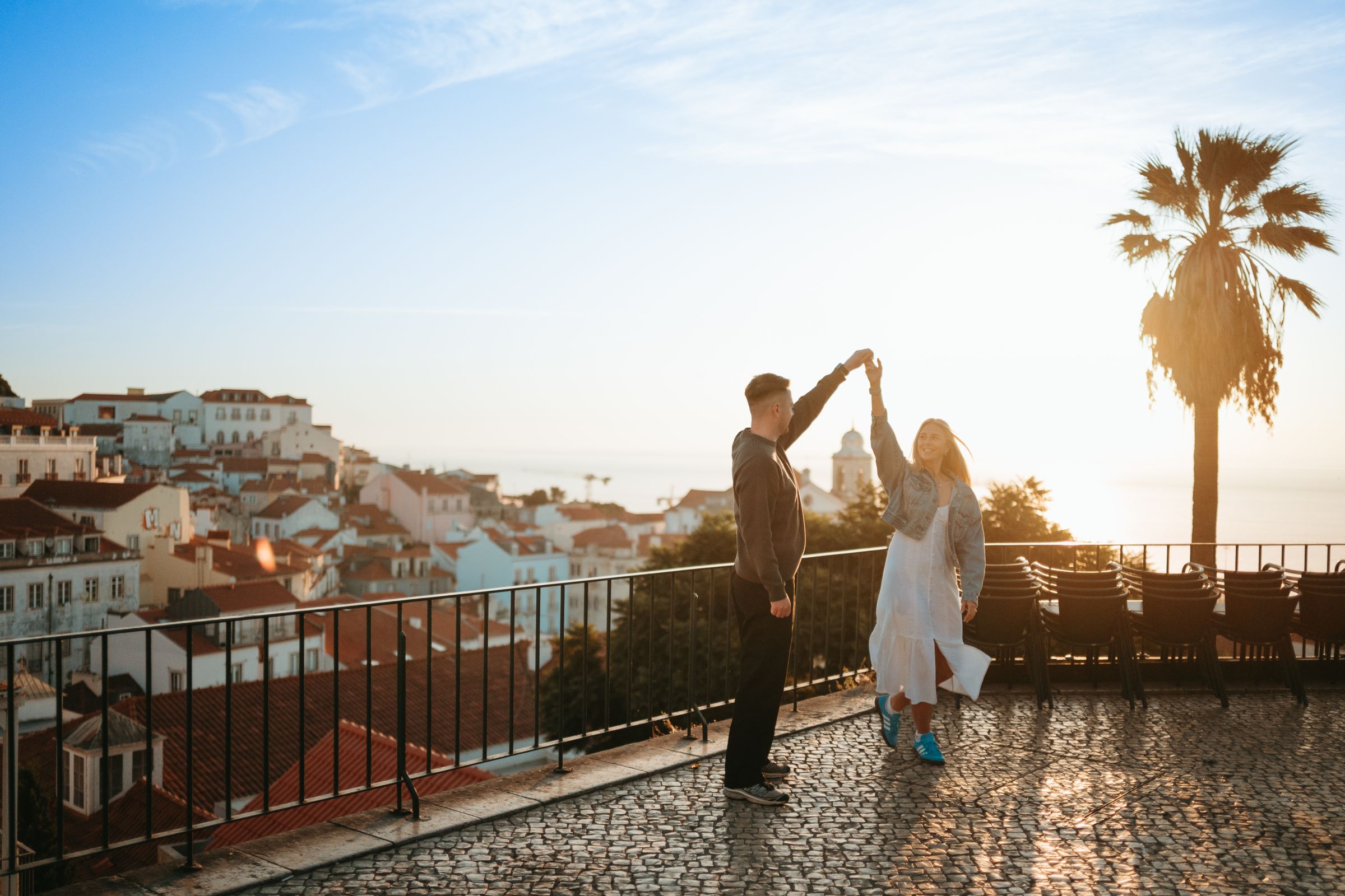 Post cover image: Best Time for a Photoshoot in Lisbon: A Photographer’s Deep Dive