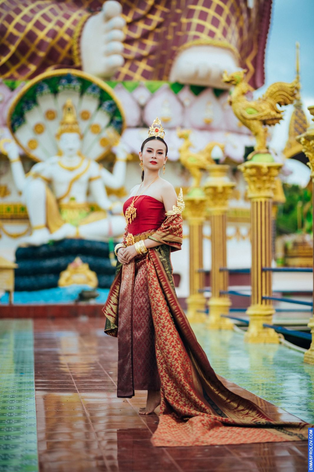 Samui Photo shoot location: Wat Plai Laem Temple. photographer Dimas Frolov. photo2166