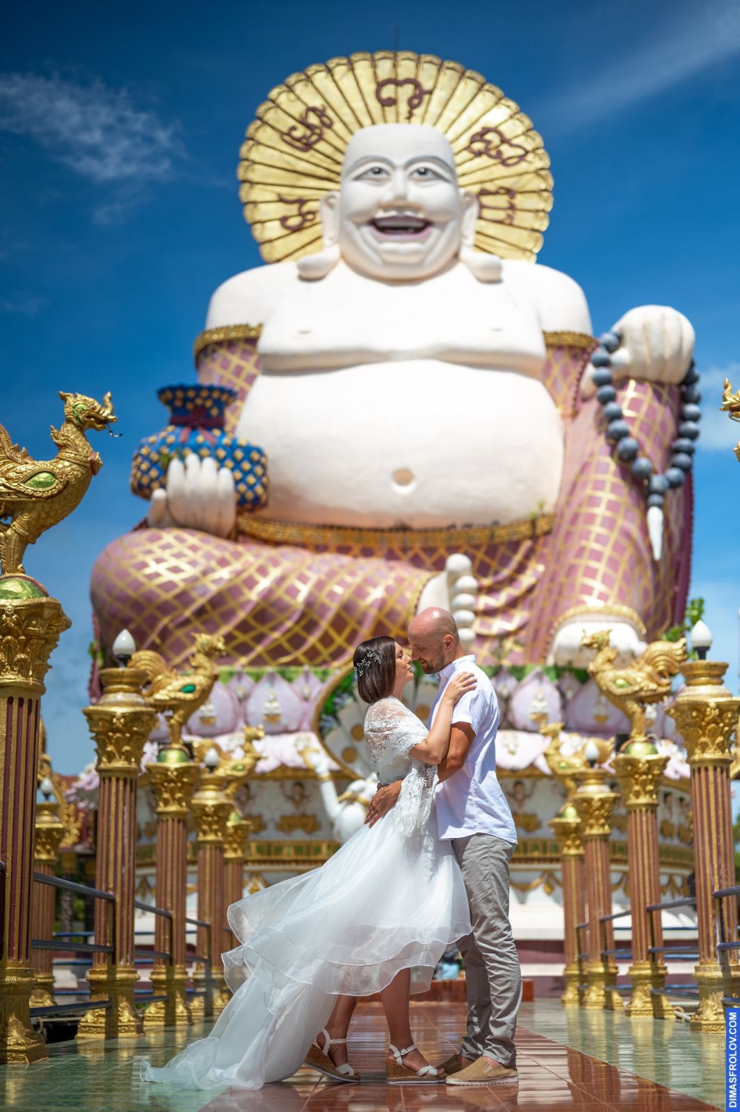 Samui Photo shoot location: Wat Plai Laem Temple. photographer Dimas Frolov. photo2139