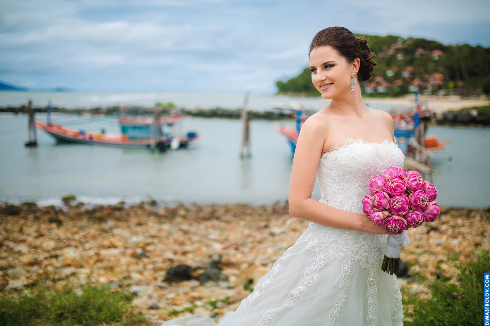 Bridal Bouquet for Tropical Wedding on Koh Samui. photographer Dimas Frolov. photo1196