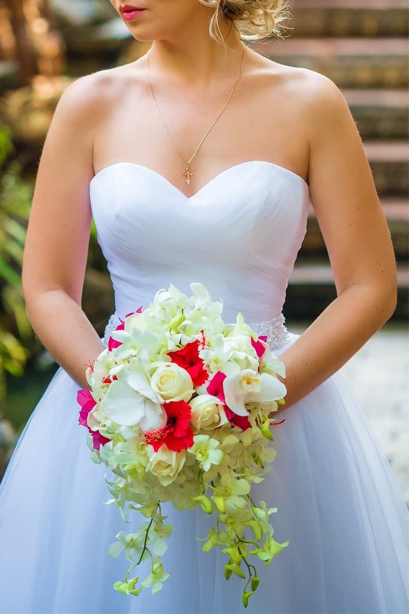 Bridal Bouquet for Tropical Wedding on Koh Samui. photographer Dimas Frolov. photo1221