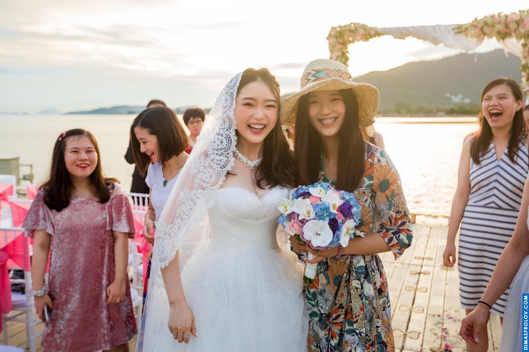 Wedding Photo Shooting at Le Meridien Koh Samui Resort & Spa. Photo 16602 (2023-05-04 03:47:53)