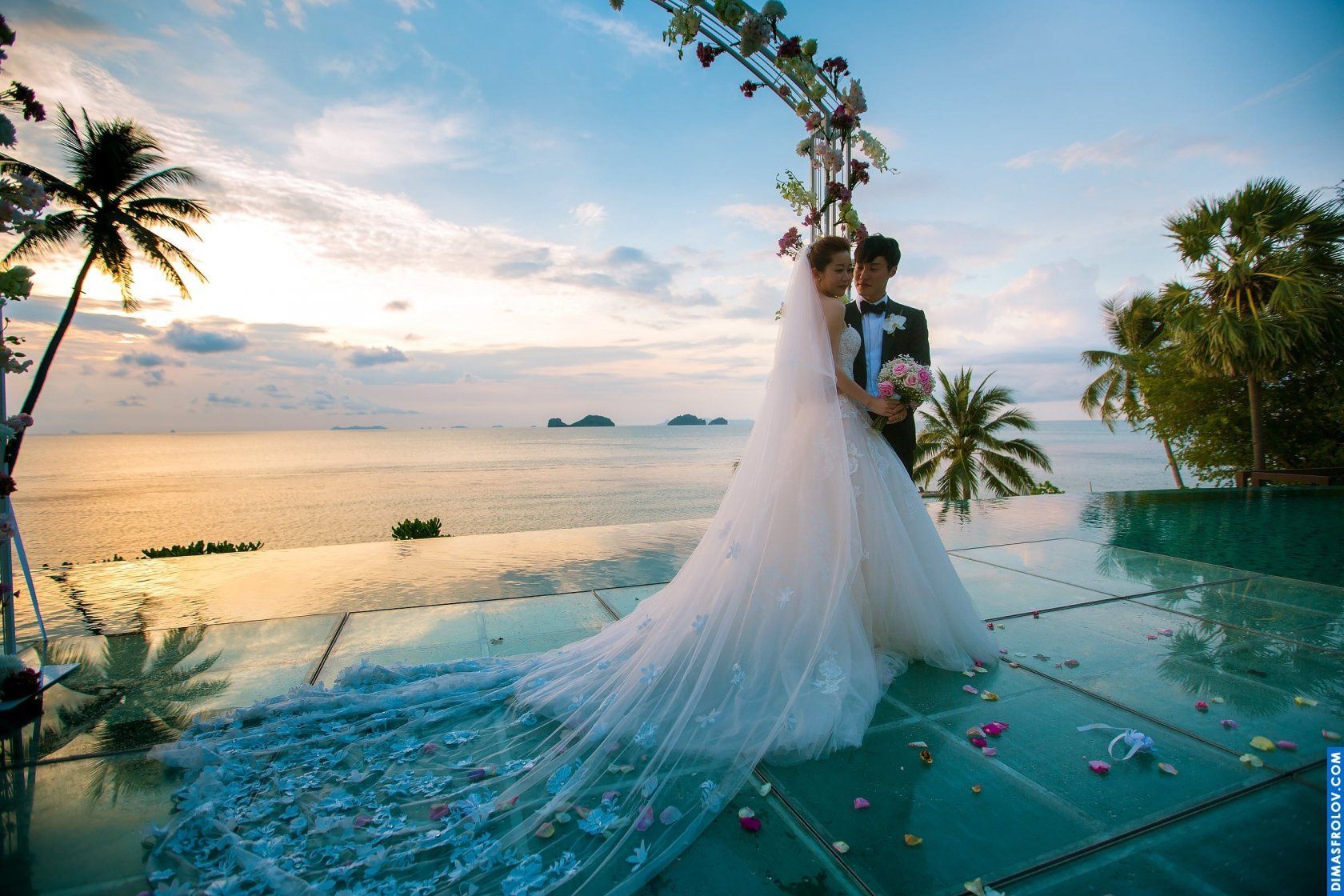 Chinese Destination Wedding at Conrad Hotel, Thailand. Photo 28175 (2023-05-04 03:50:13)