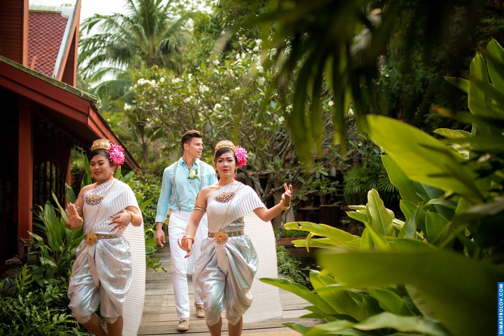 Buddhist Wedding at Zazen Boutique Resort on Koh Samui. Photo 3585 (2023-05-04 03:44:30)