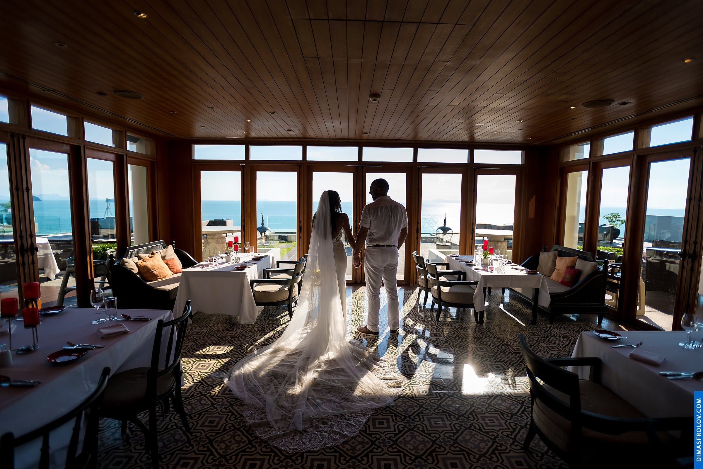 พิธีแต่งงาน ณ โรงแรมอินเตอร์คอนติเนนตัล เกาะสมุย - Natalie & Simon. บาทต่อภาพ 48367 (2023-05-04 03:54:40)