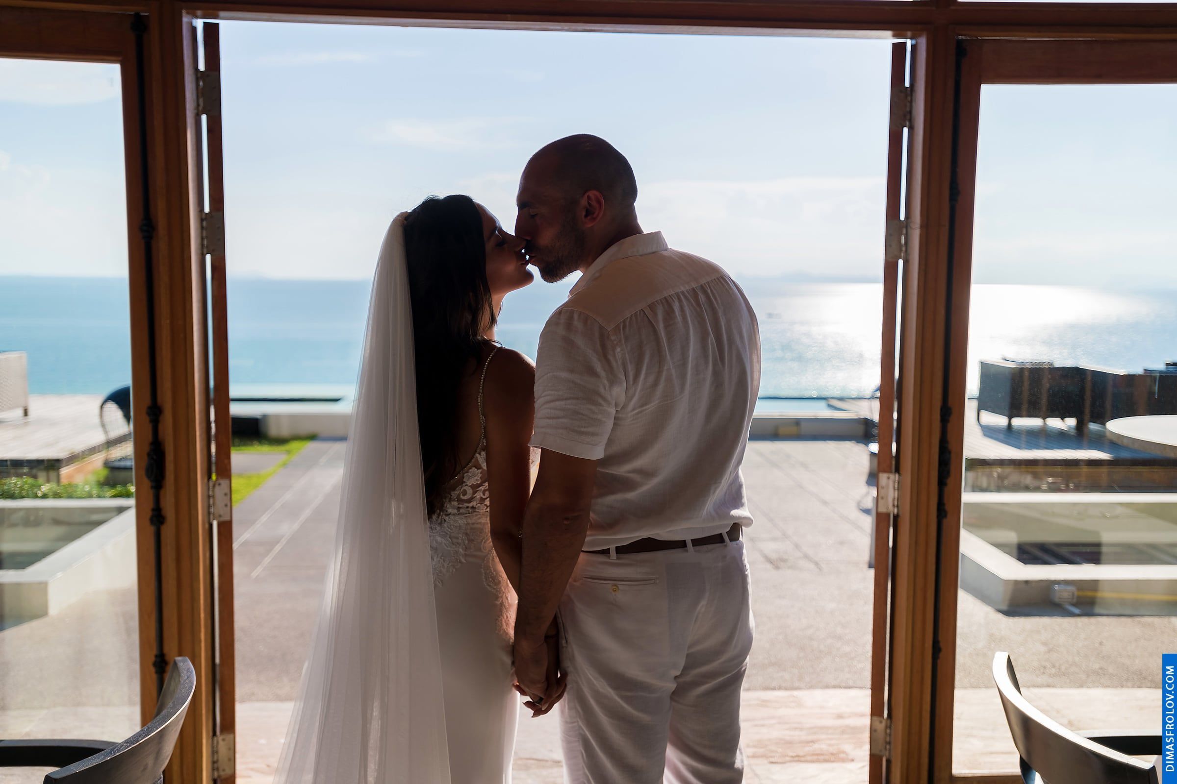 พิธีแต่งงาน ณ โรงแรมอินเตอร์คอนติเนนตัล เกาะสมุย - Natalie & Simon. บาทต่อภาพ 48193 (2023-05-04 03:54:37)