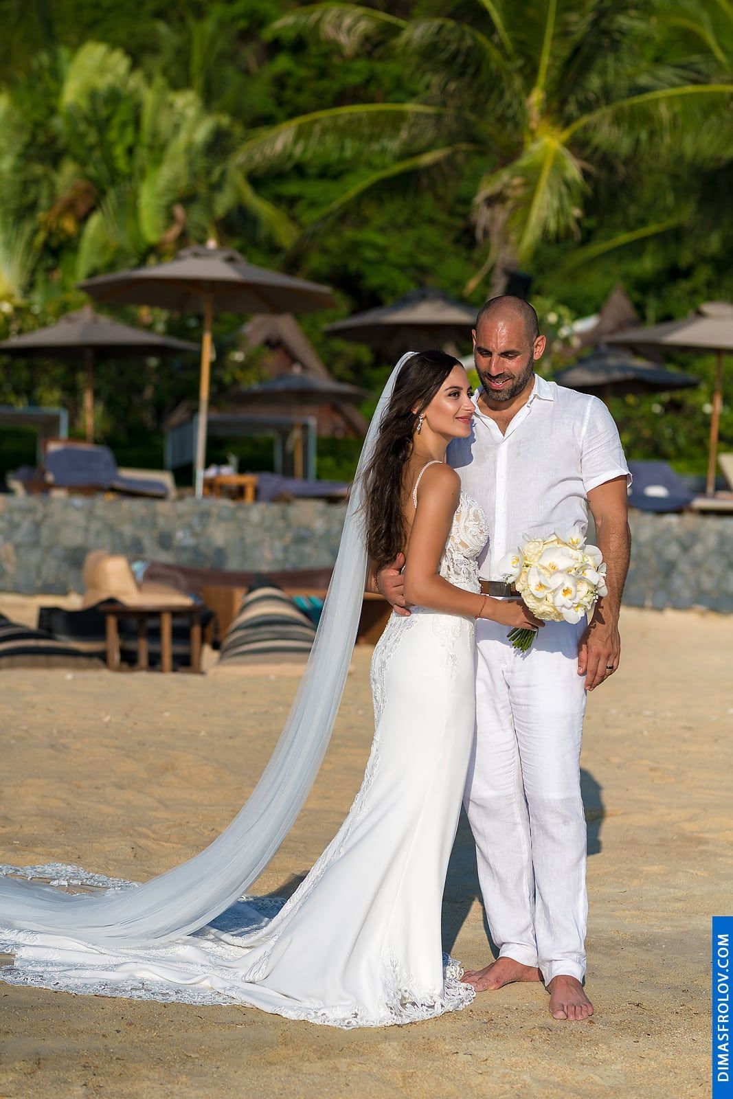 พิธีแต่งงาน ณ โรงแรมอินเตอร์คอนติเนนตัล เกาะสมุย - Natalie & Simon. บาทต่อภาพ 48210 (2023-05-04 03:54:37)