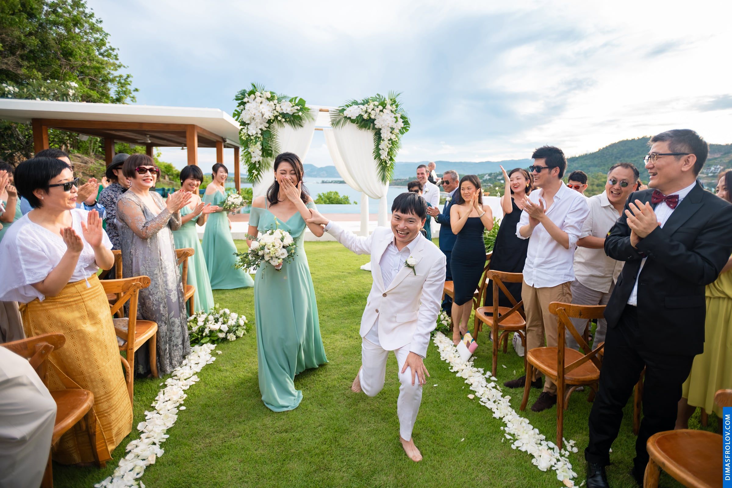Свадебные фотографии в Samujana Villas. Фото 56272 (2023-05-04 03:56:47)