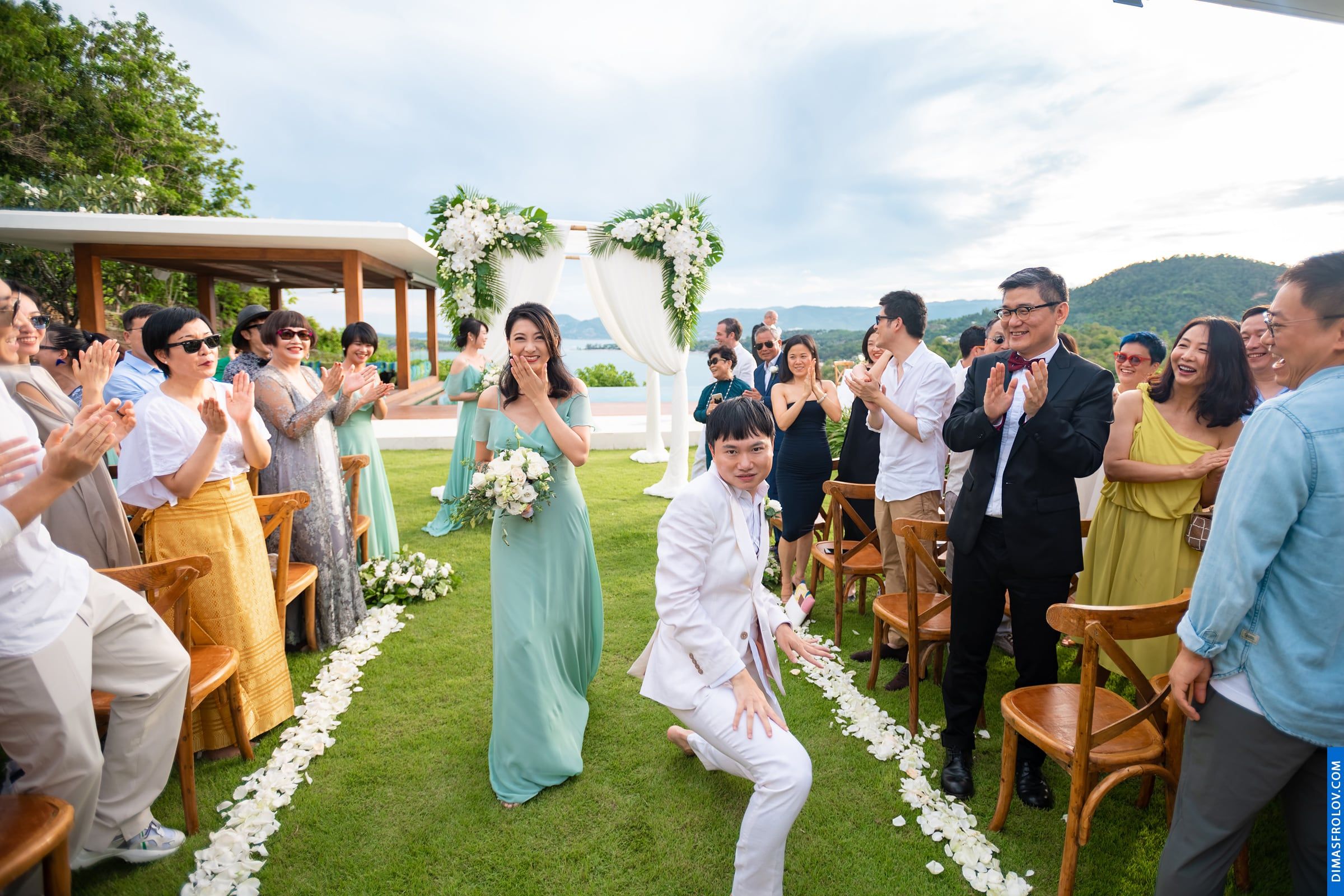 Свадебные фотографии в Samujana Villas. Фото 56308 (2023-05-04 03:56:47)