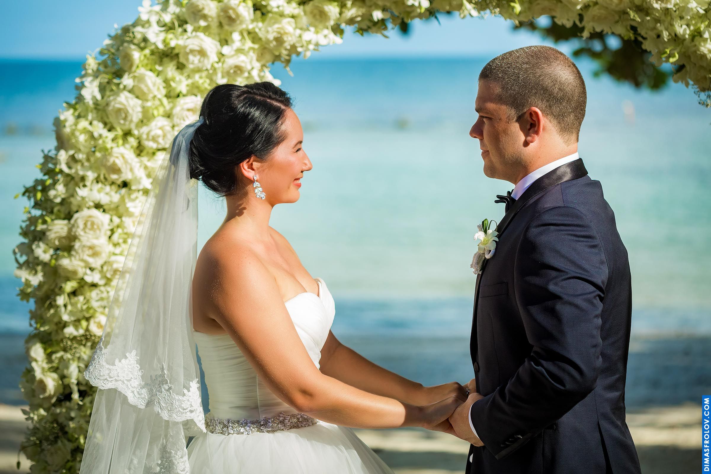 การถ่ายภาพแต่งงาน ณ วิลล่ากัลยาณา เกาะสมุย. บาทต่อภาพ 57576 (2023-05-04 03:57:03)