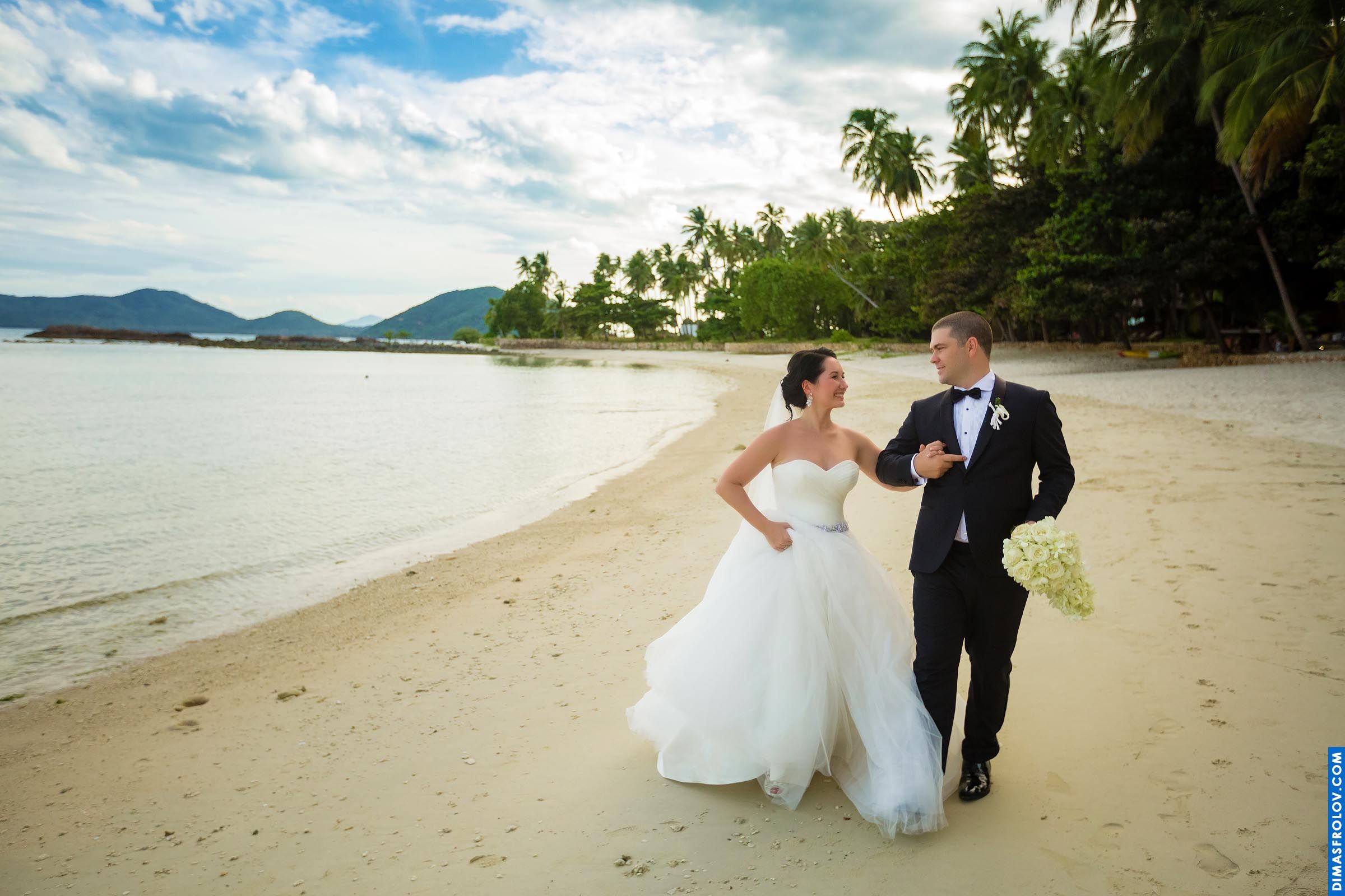 การถ่ายภาพแต่งงาน ณ วิลล่ากัลยาณา เกาะสมุย. บาทต่อภาพ 57658 (2023-05-04 03:57:04)