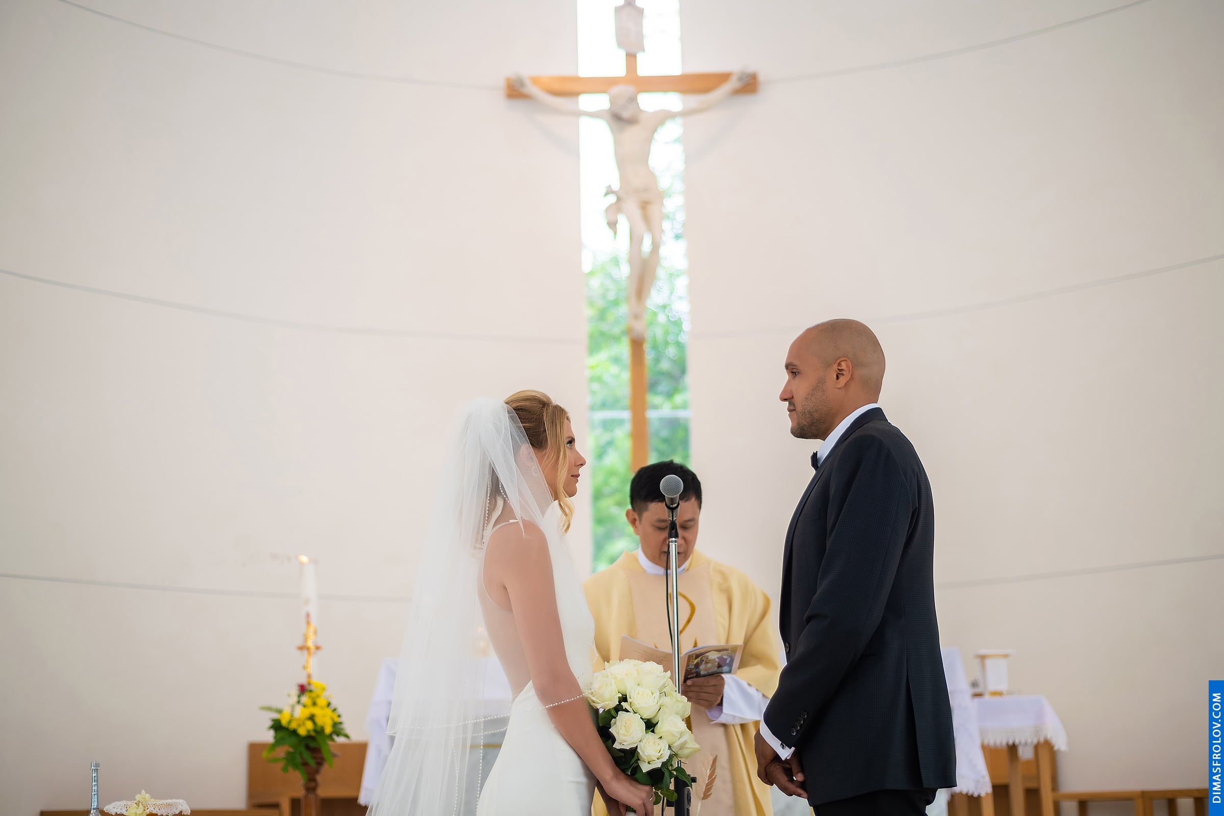 Весільна зйомка Френк і Міранда. Вінчання у церкві на Самуї. фото 70822 (2023-05-04 04:00:48)