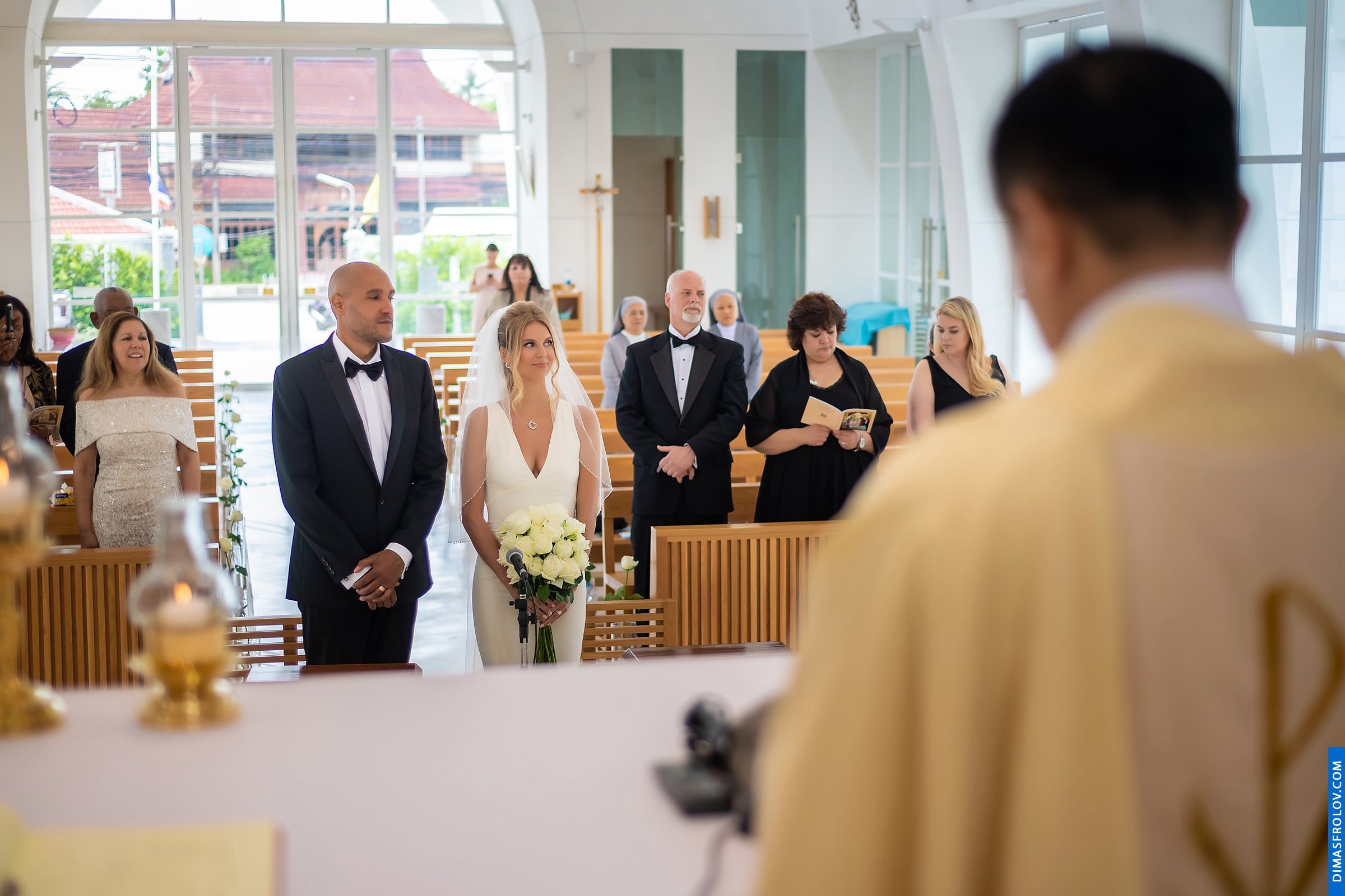 Свадебная съемка Фрэнк и Миранда. Венчание в церкве на Самуи. фото 70849 (2023-05-04 04:00:48)