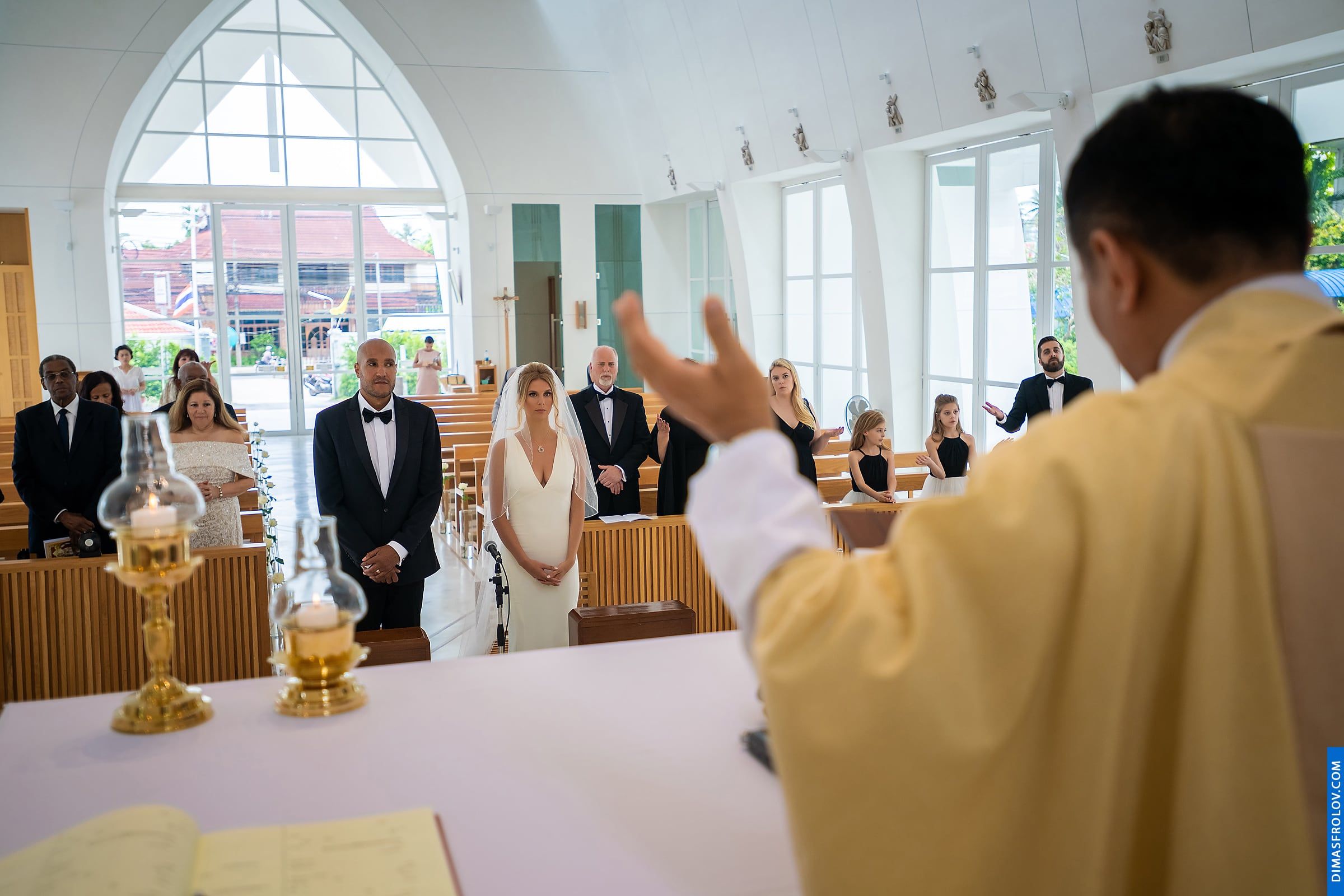 Свадебная съемка Фрэнк и Миранда. Венчание в церкве на Самуи. фото 70811 (2023-05-04 04:00:48)