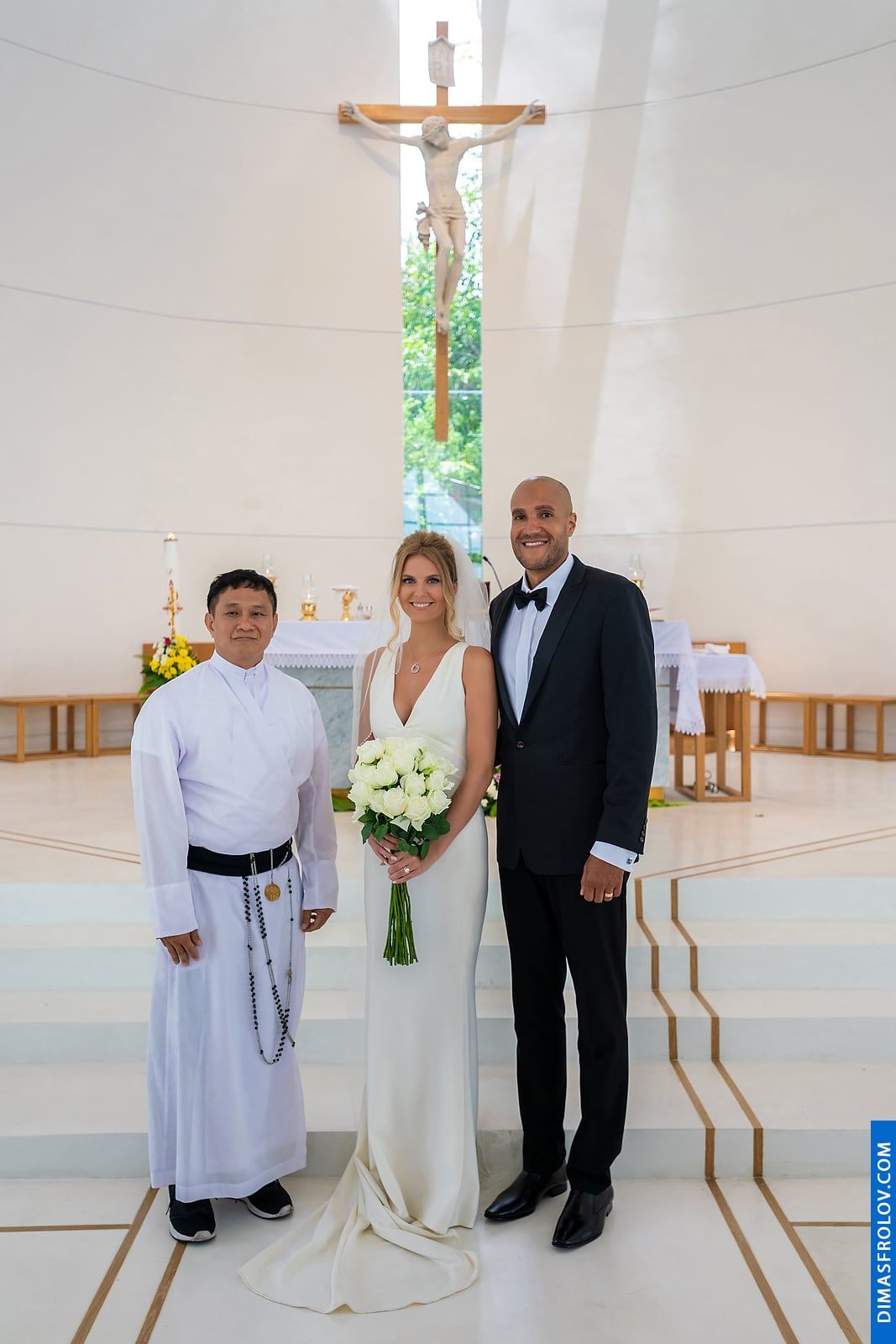 Свадебная съемка Фрэнк и Миранда. Венчание в церкве на Самуи. фото 70769 (2023-05-04 04:00:47)