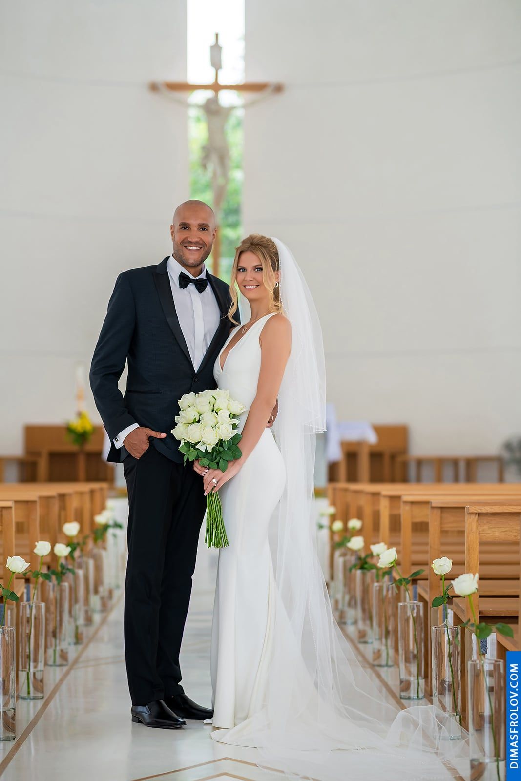 Свадебная съемка Фрэнк и Миранда. Венчание в церкве на Самуи. фото 70871 (2023-05-04 04:00:49)