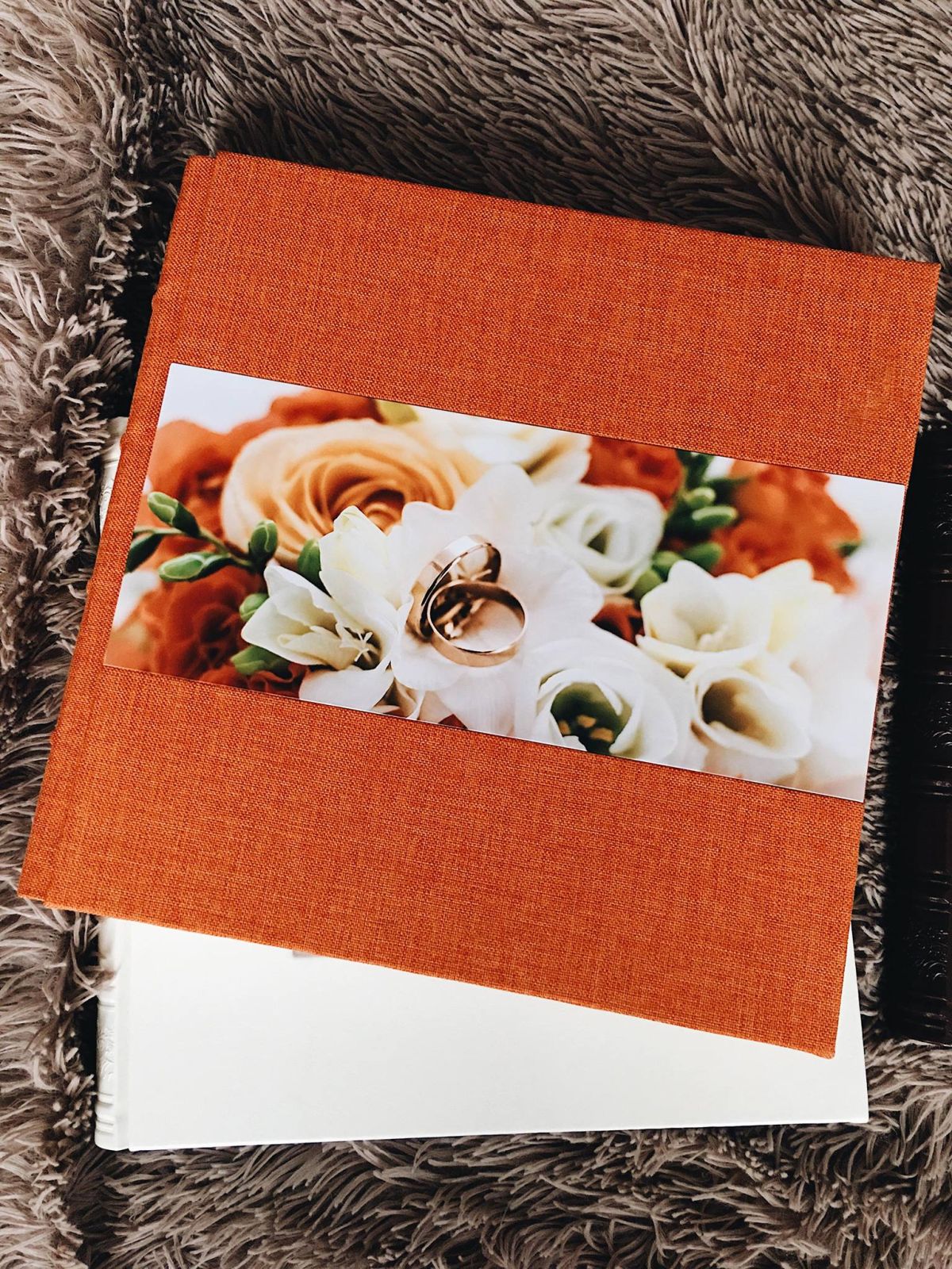 Examples of wedding photo books. Printing & design service. Photo 93372 (2023-05-04 04:08:56)