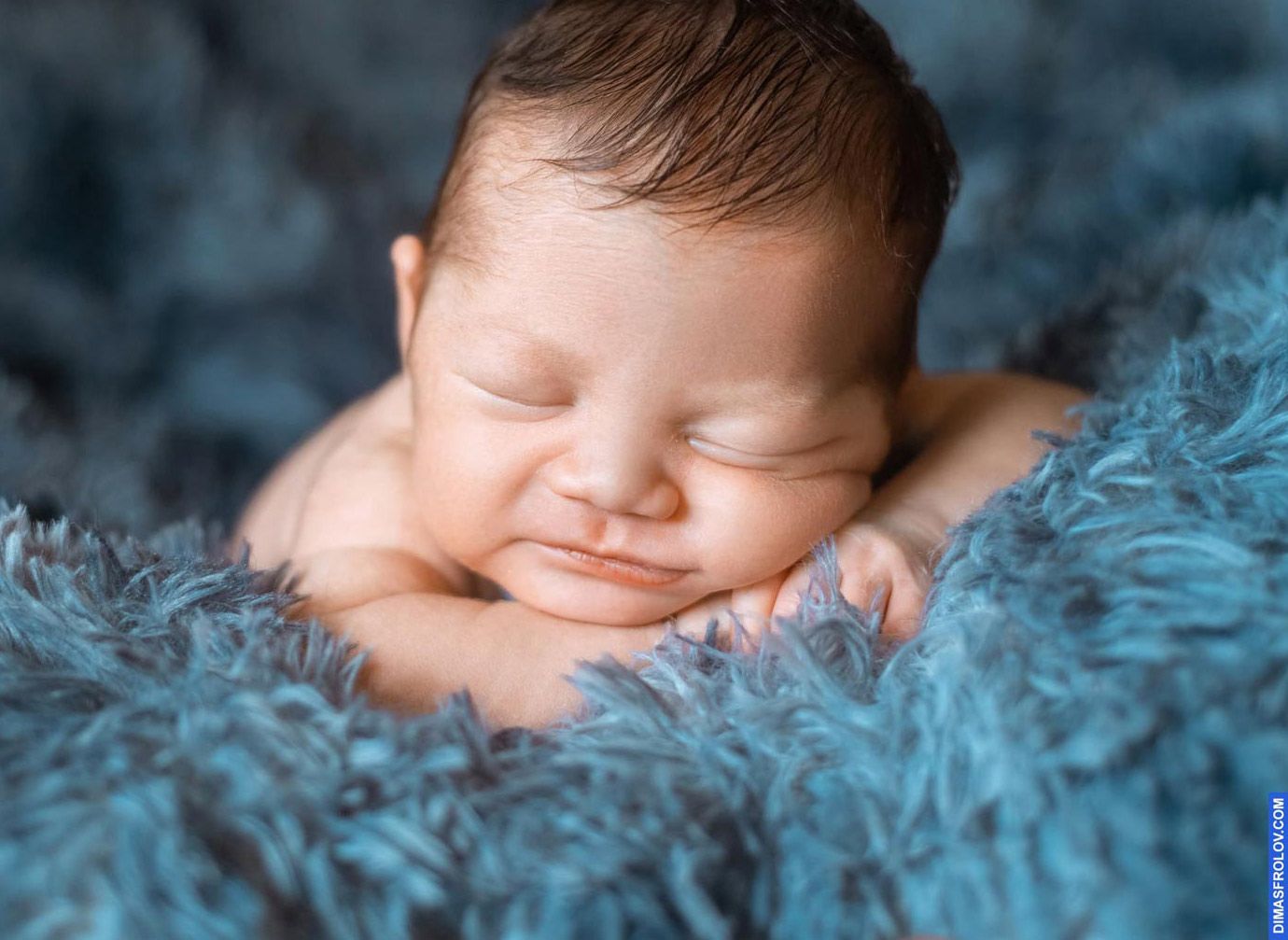 Maternity & Newborn photographer
