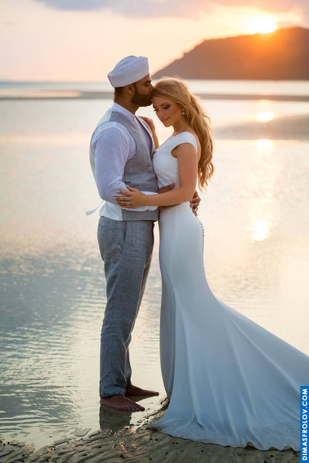 Deep & Elyse. Wedding photography in Nora Buri Hotel. Photo 128924 (2025-04-01 05:37:11)