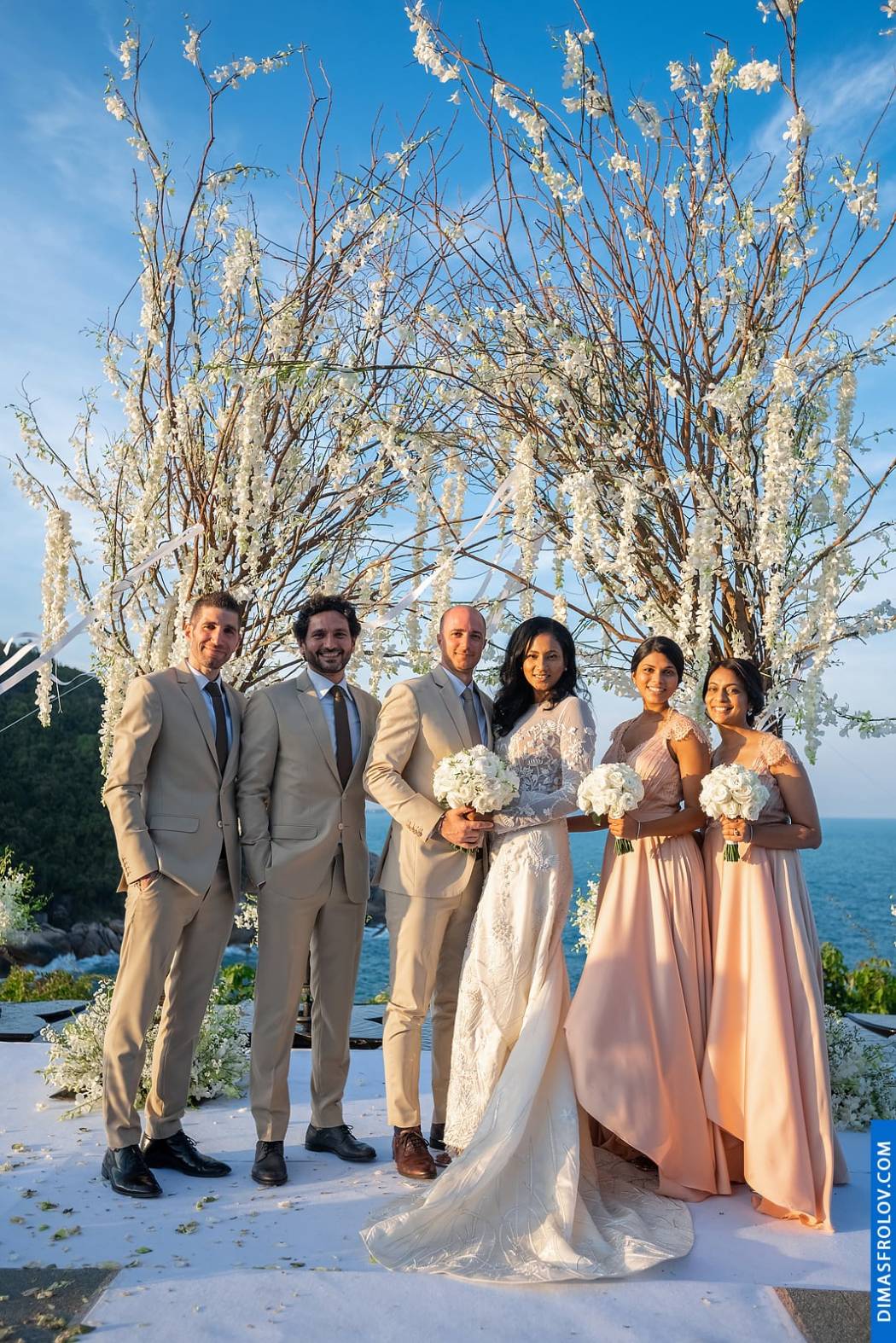 Banyan Tree Wedding Photography. Photo 61826 (2023-05-03 21:58:00)