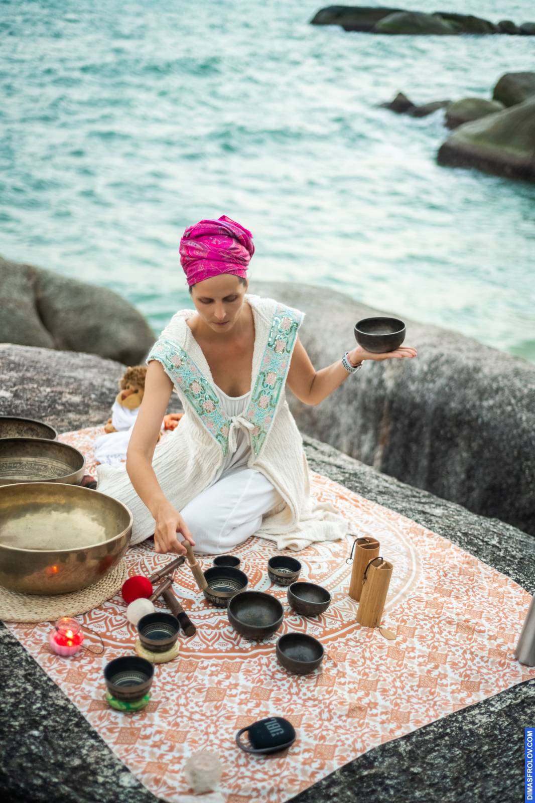 events Yoga meditation with Tibetan singing bowls. photo 102356 (2023-05-03 22:11:13)
