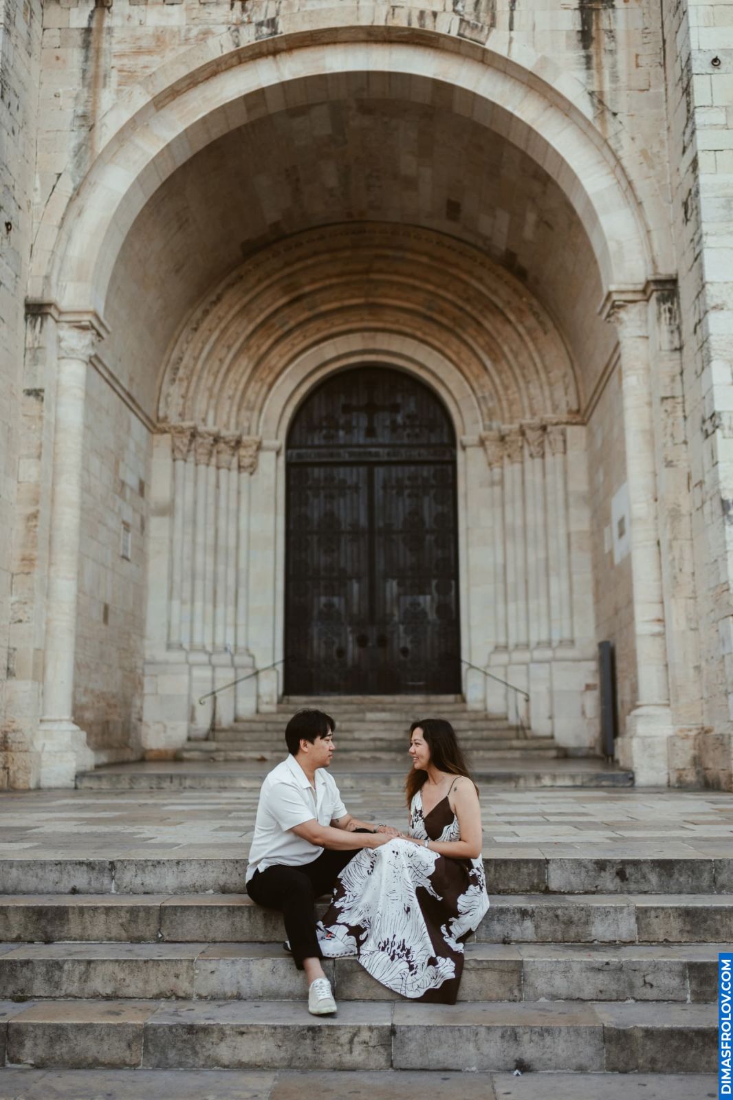 Surprise Proposal in Alfama. Photo 129516 (2025-06-28 08:21:29)