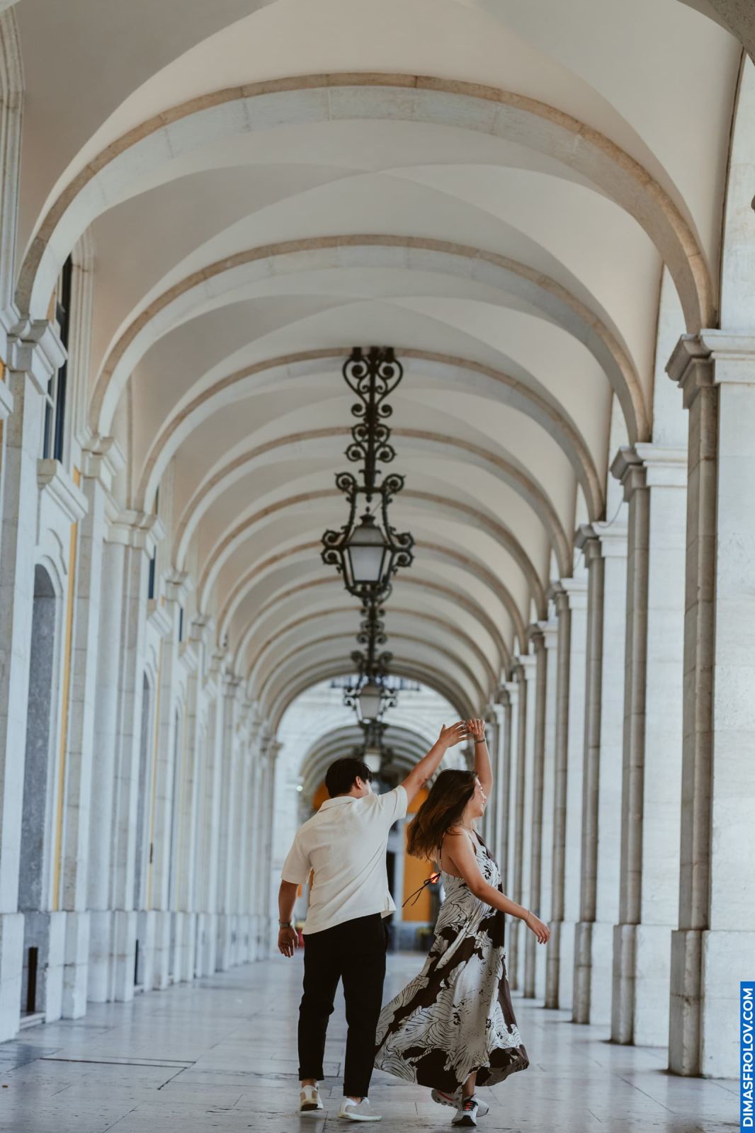 Surprise Proposal in Alfama. Photo 129541 (2025-06-28 08:21:31)