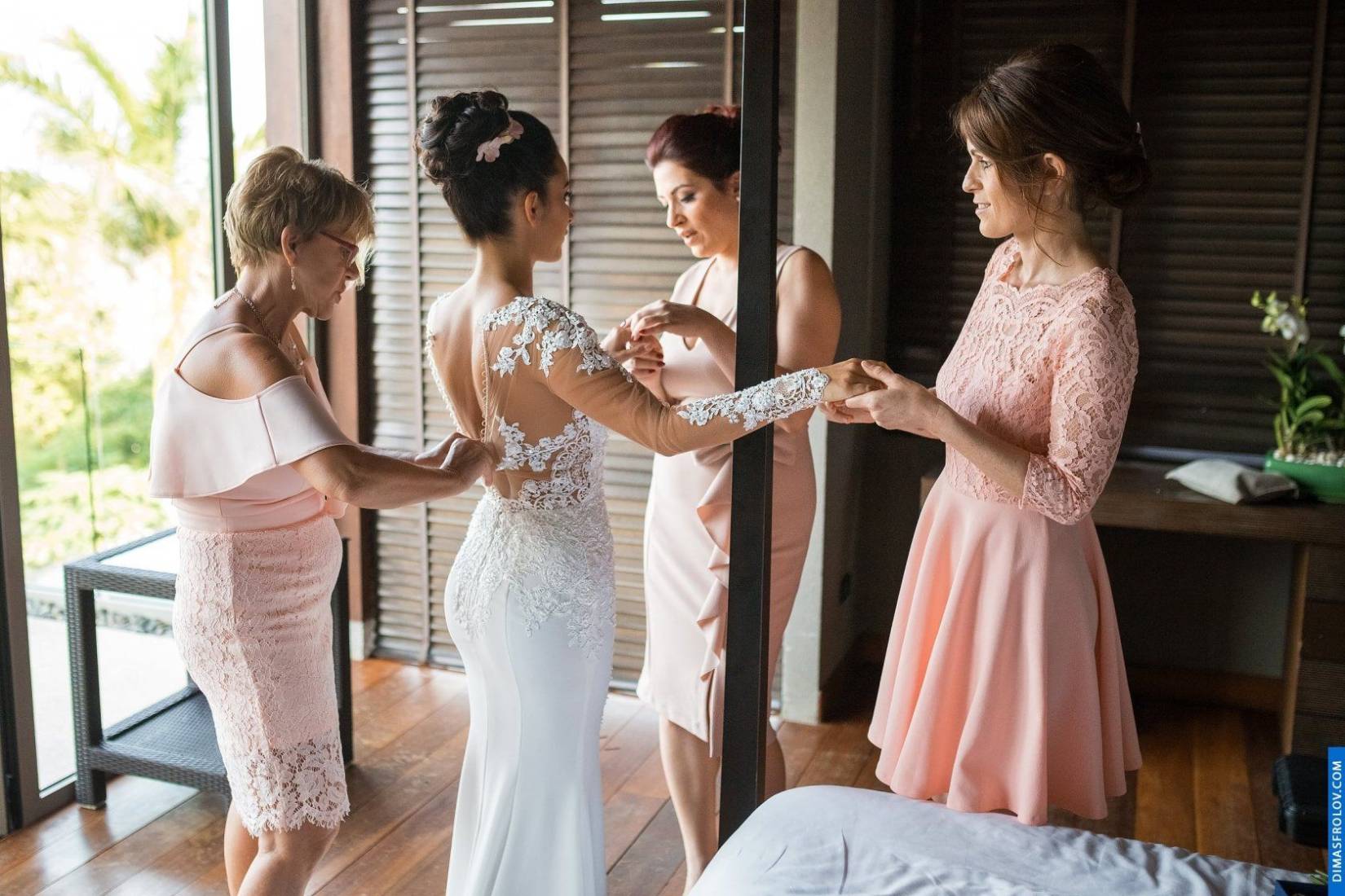 French Wedding Photography at Villa Suralai. Photo 32812 (2023-05-03 21:51:22)