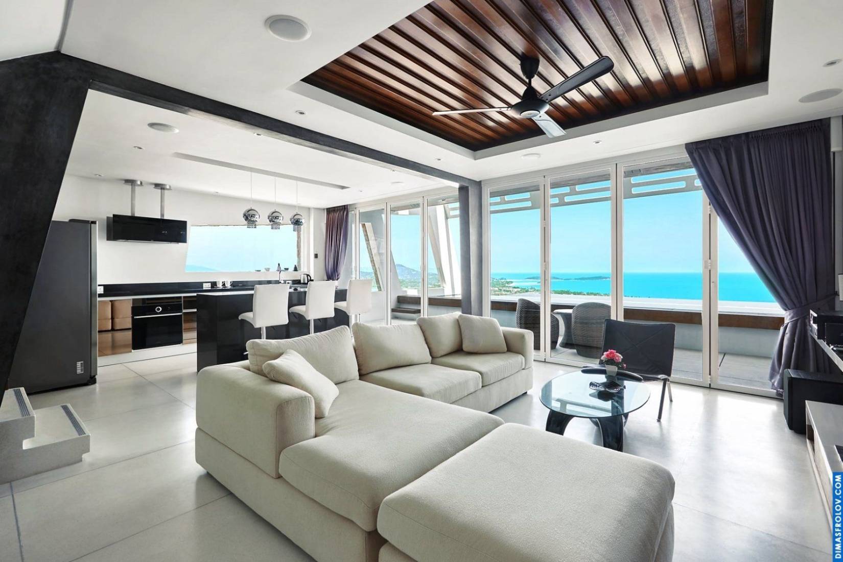 Real estate and property shoots Luxury apartment at Aqua Condo. photo 3185 (2023-05-03 21:44:25)