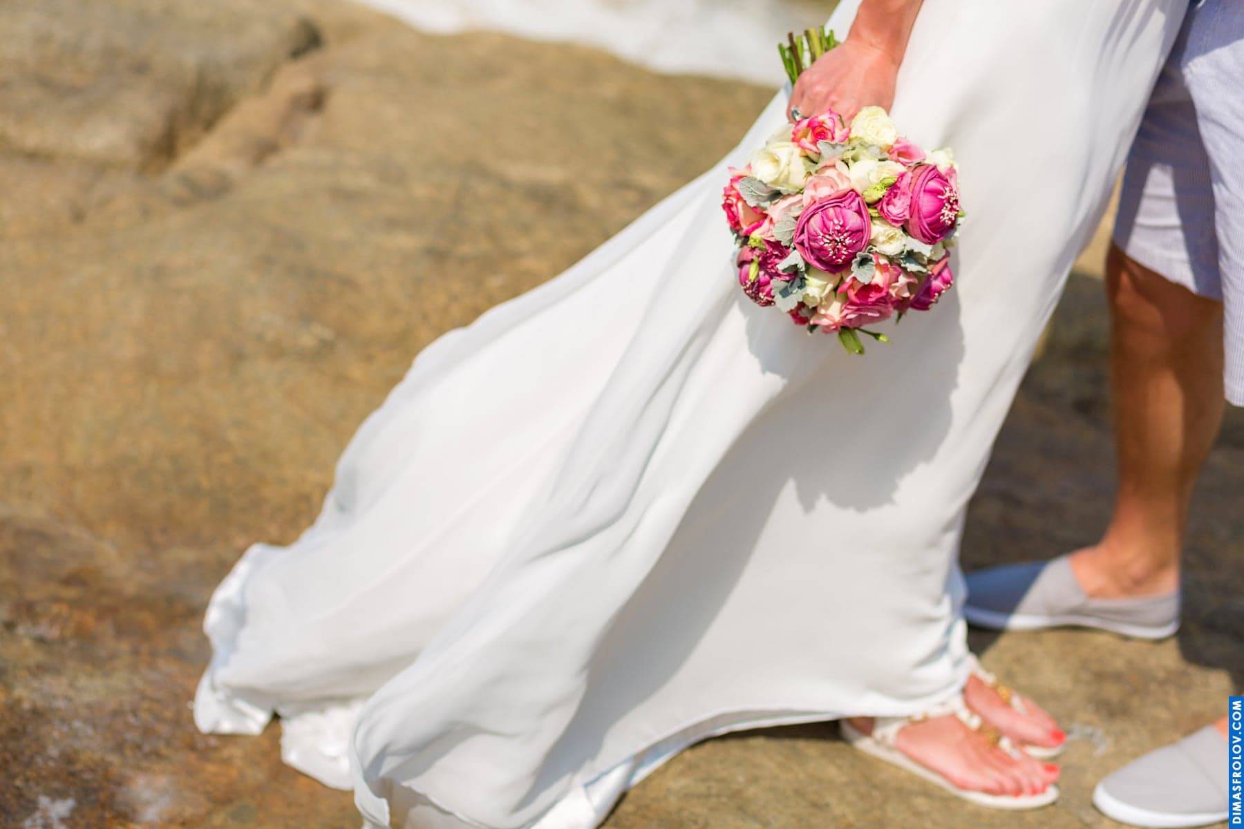 Bridal Bouquet for Tropical Wedding. photographer Dimas Frolov. photo1164