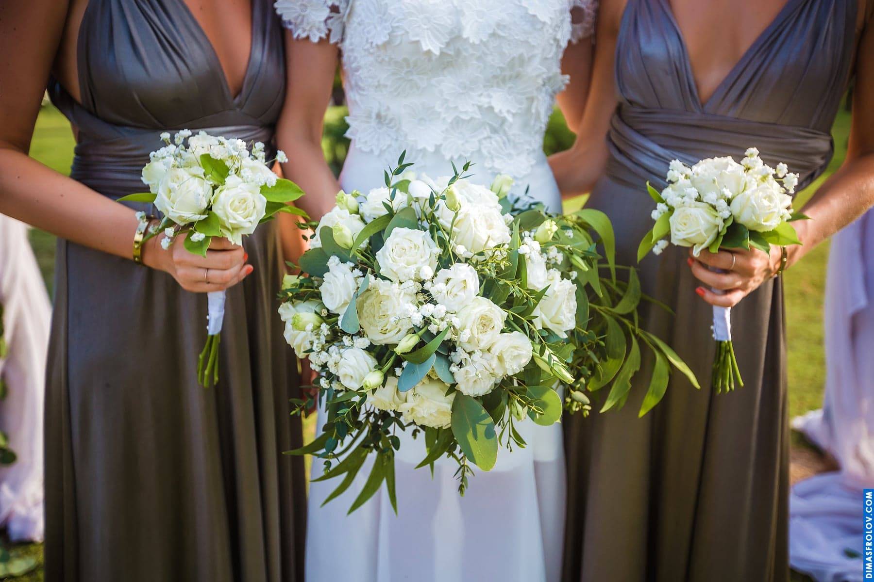 Bridal Bouquet for Tropical Wedding. photographer Dimas Frolov. photo1193