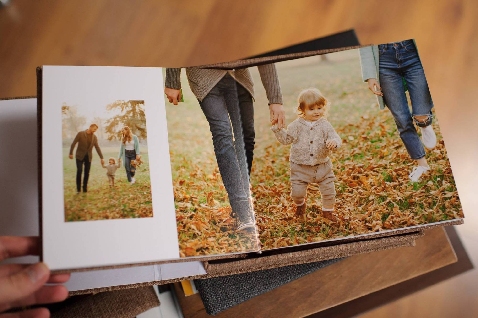 Examples of wedding photo books. Printing & design service. Photo 93362 (2023-05-03 22:08:56)